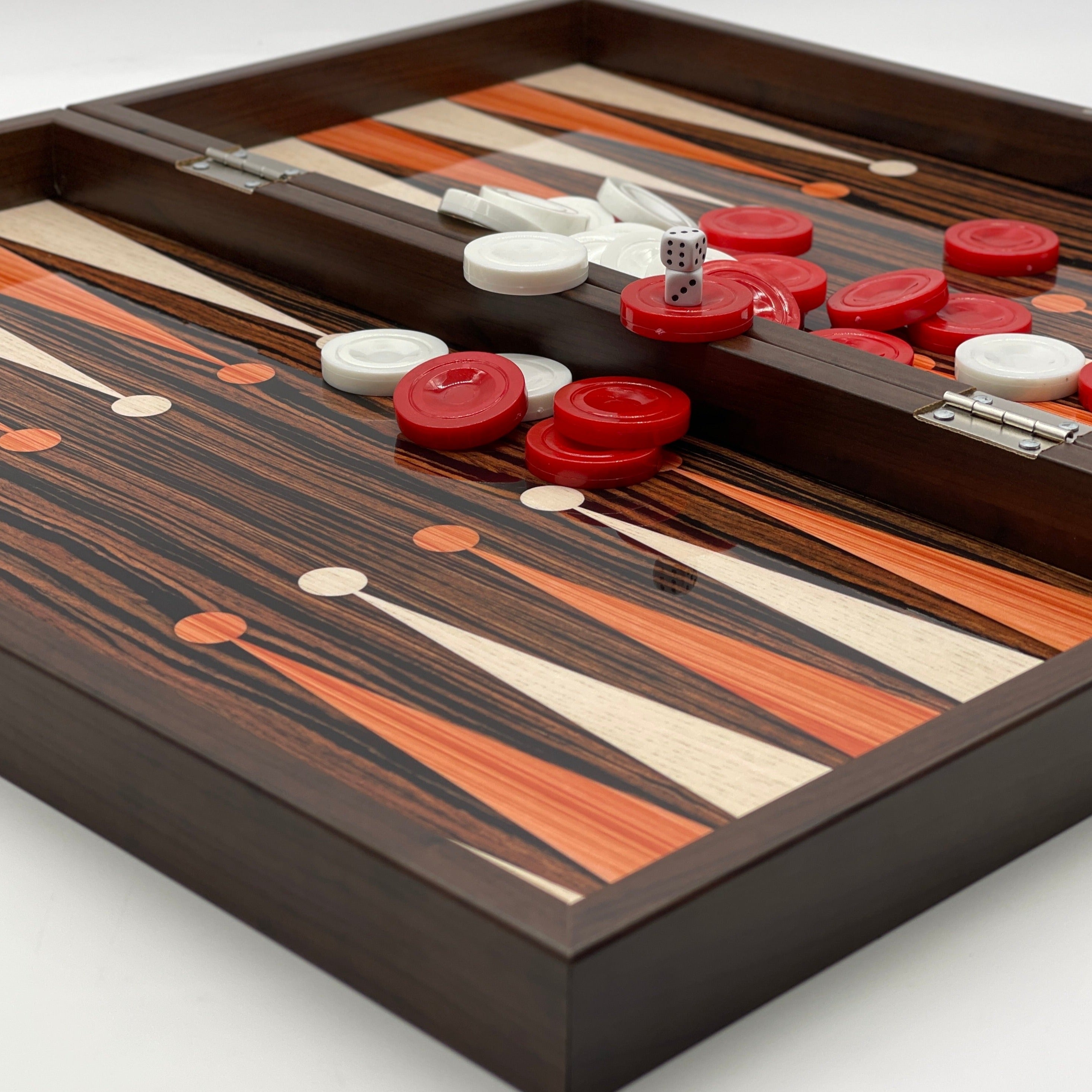 Handmade Dark Brown Pattern Backgammon Set With Crusaders Chess Pieces