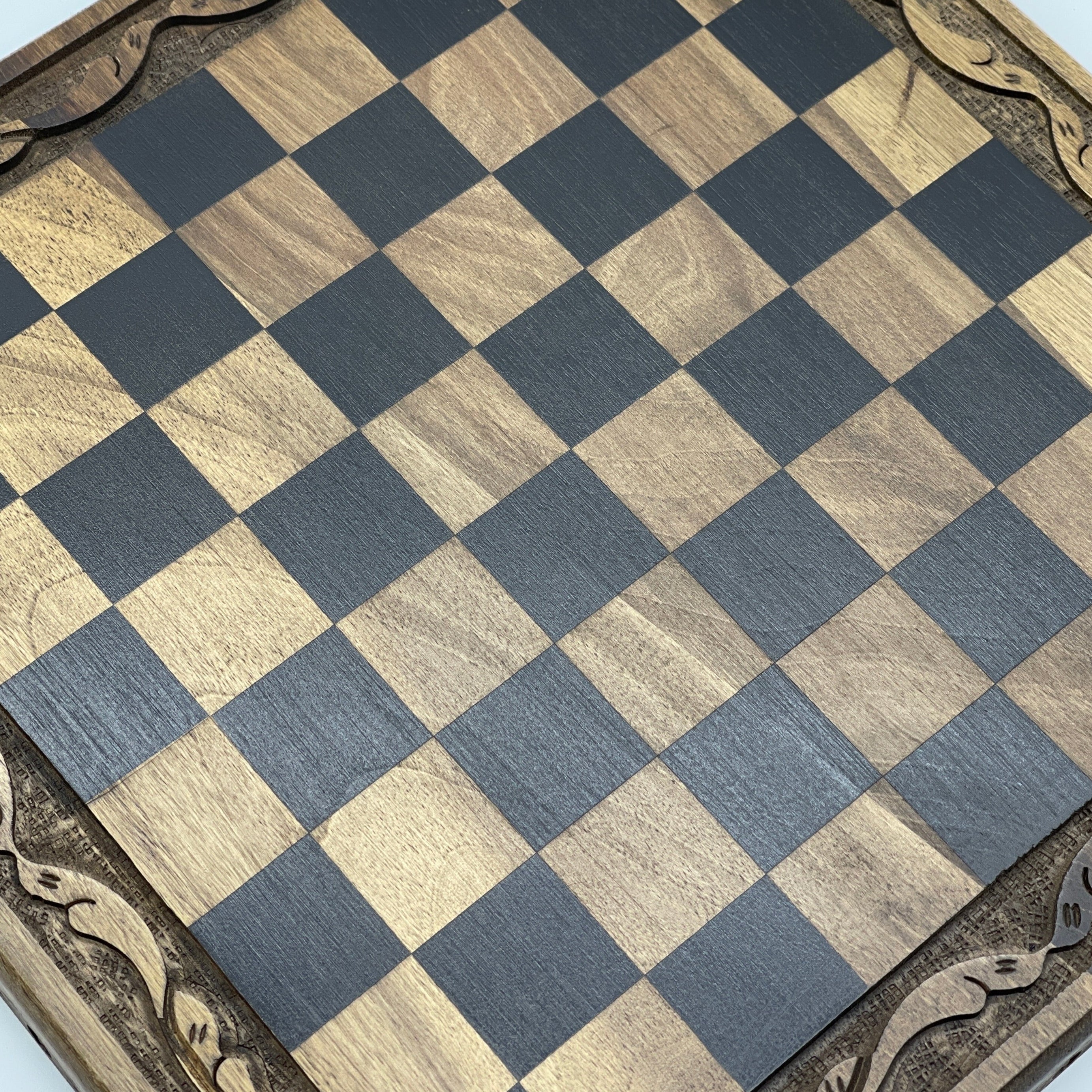 Polyester Stone Wooden Chess Set With Wooden Luxury Chess Board With Legs