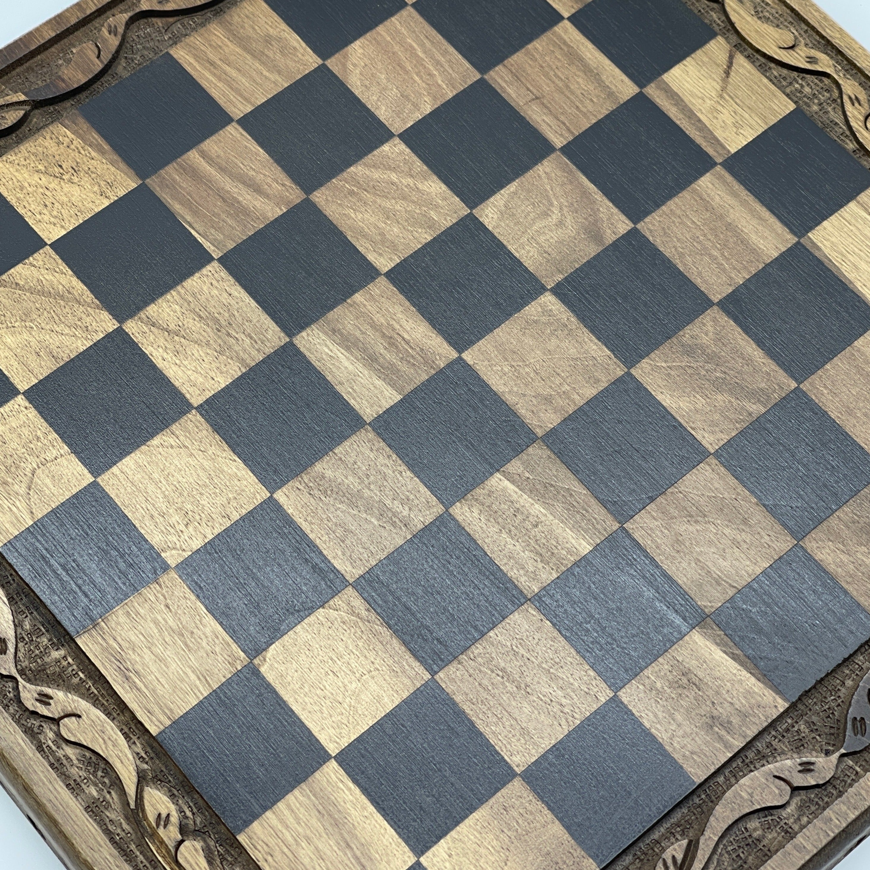 Polyester Stone Wooden Chess Set With Wooden Luxury Chess Board With Legs