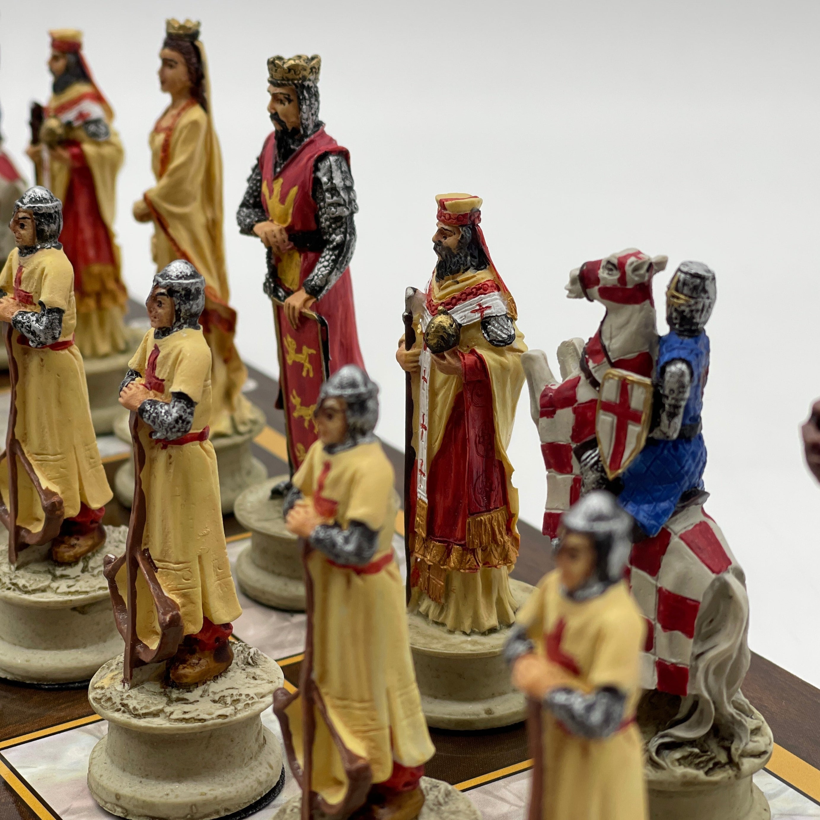 14.5" Brown Marble Pattern Wooden Chess Board With Crusaders Chess Pieces