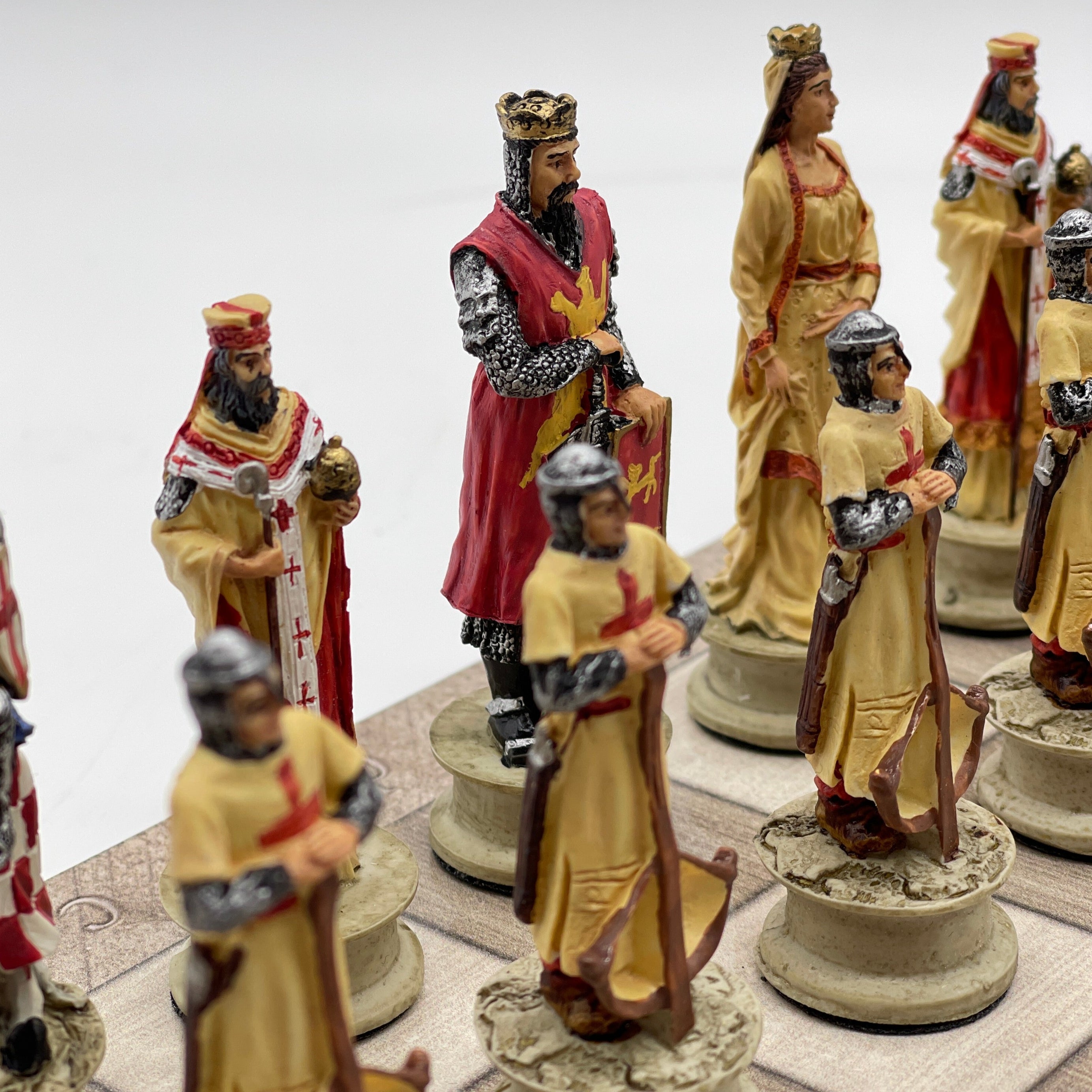 Gray Marble Pattern Wooden Chess Board With Crusaders Chess Pieces