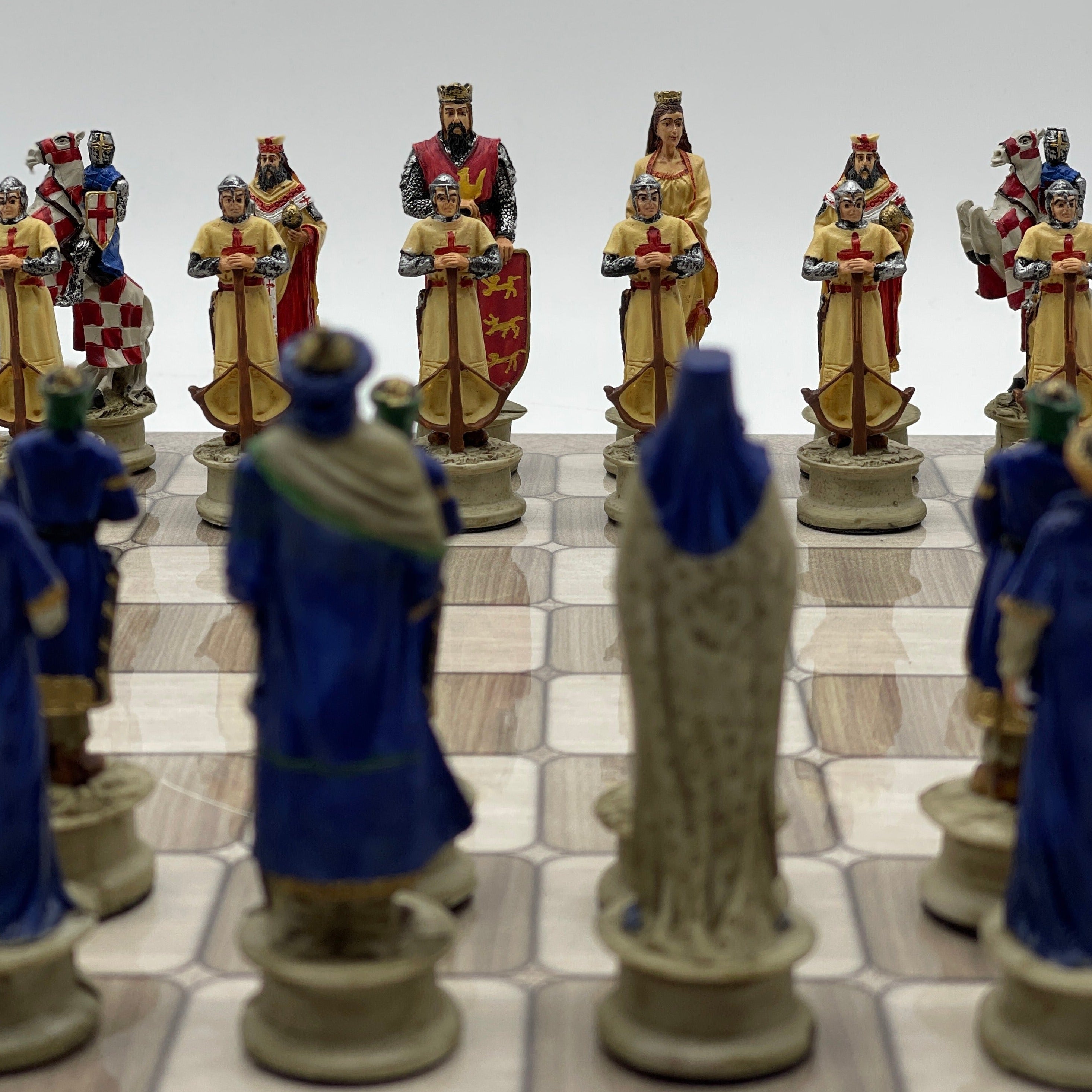 Gray Marble Pattern Wooden Chess Board With Crusaders Chess Pieces