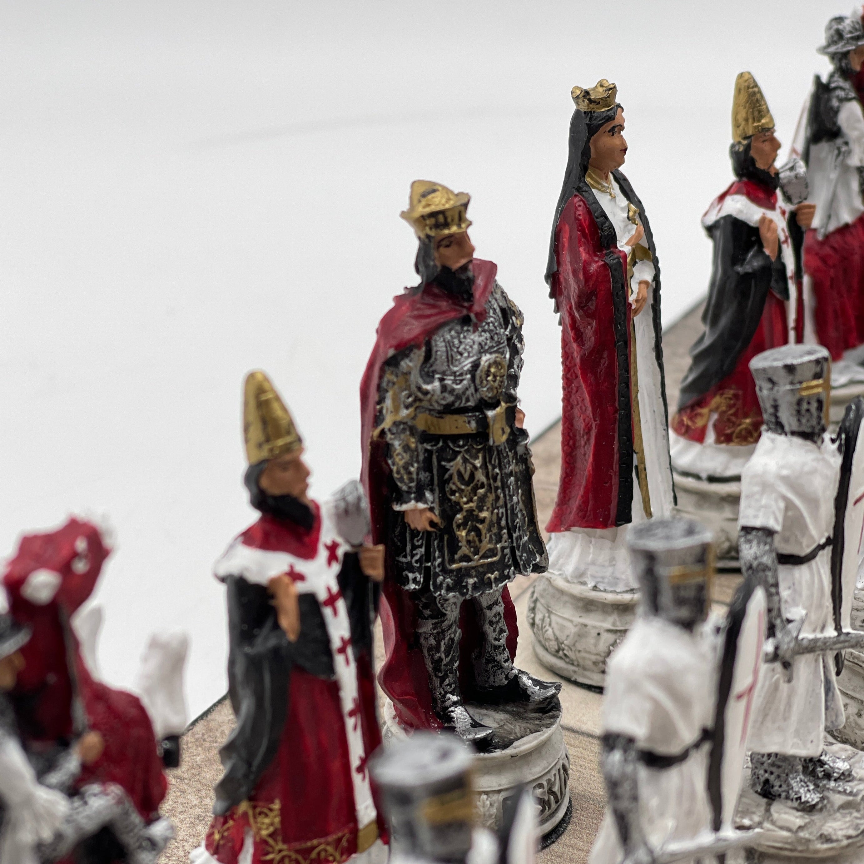 Gray Marble Pattern Wooden Chess Board With Crusaders Chess Pieces