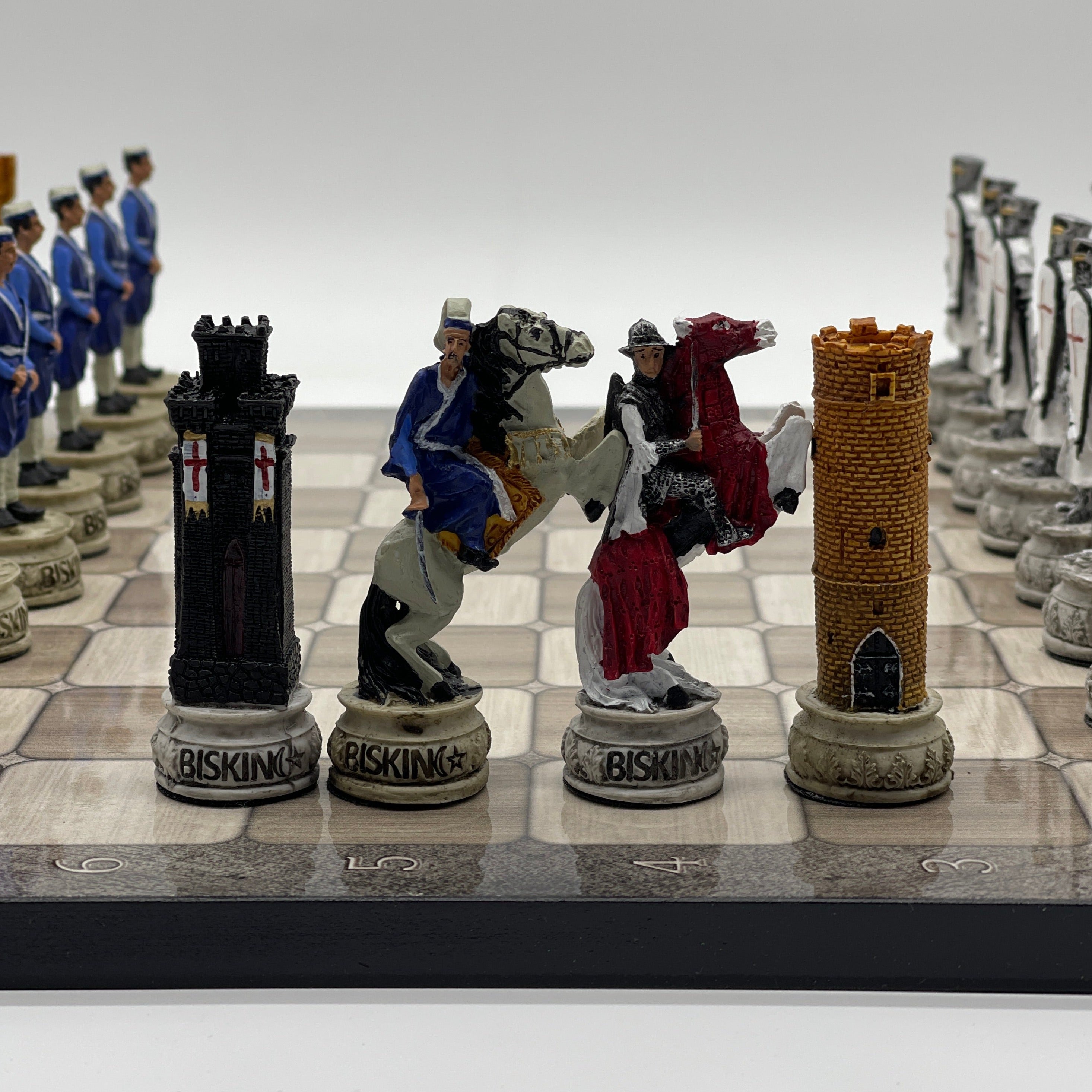Gray Marble Pattern Wooden Chess Board With Crusaders Chess Pieces