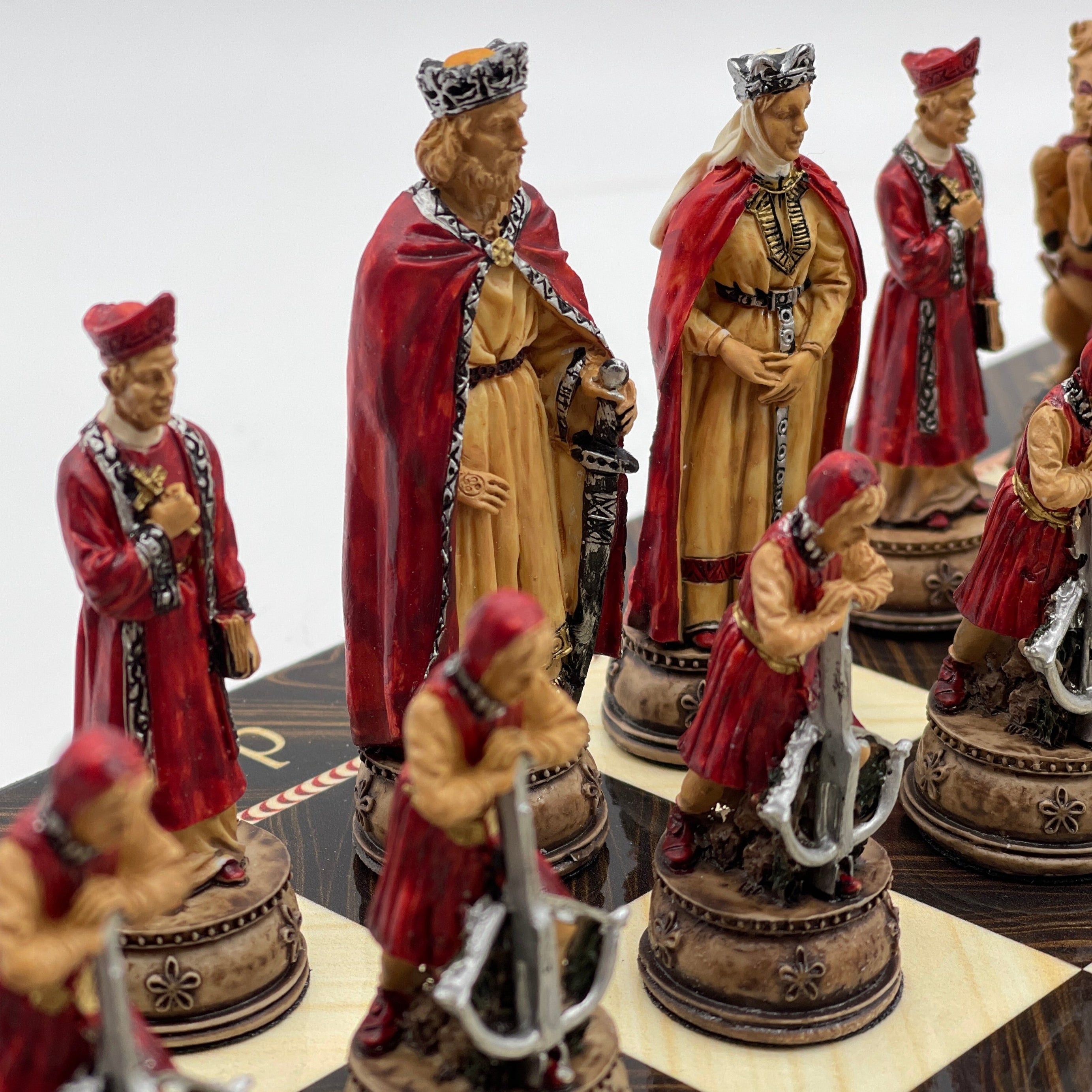 Brown Marble Pattern Wooden Chess Board With Camelot Chess Pieces