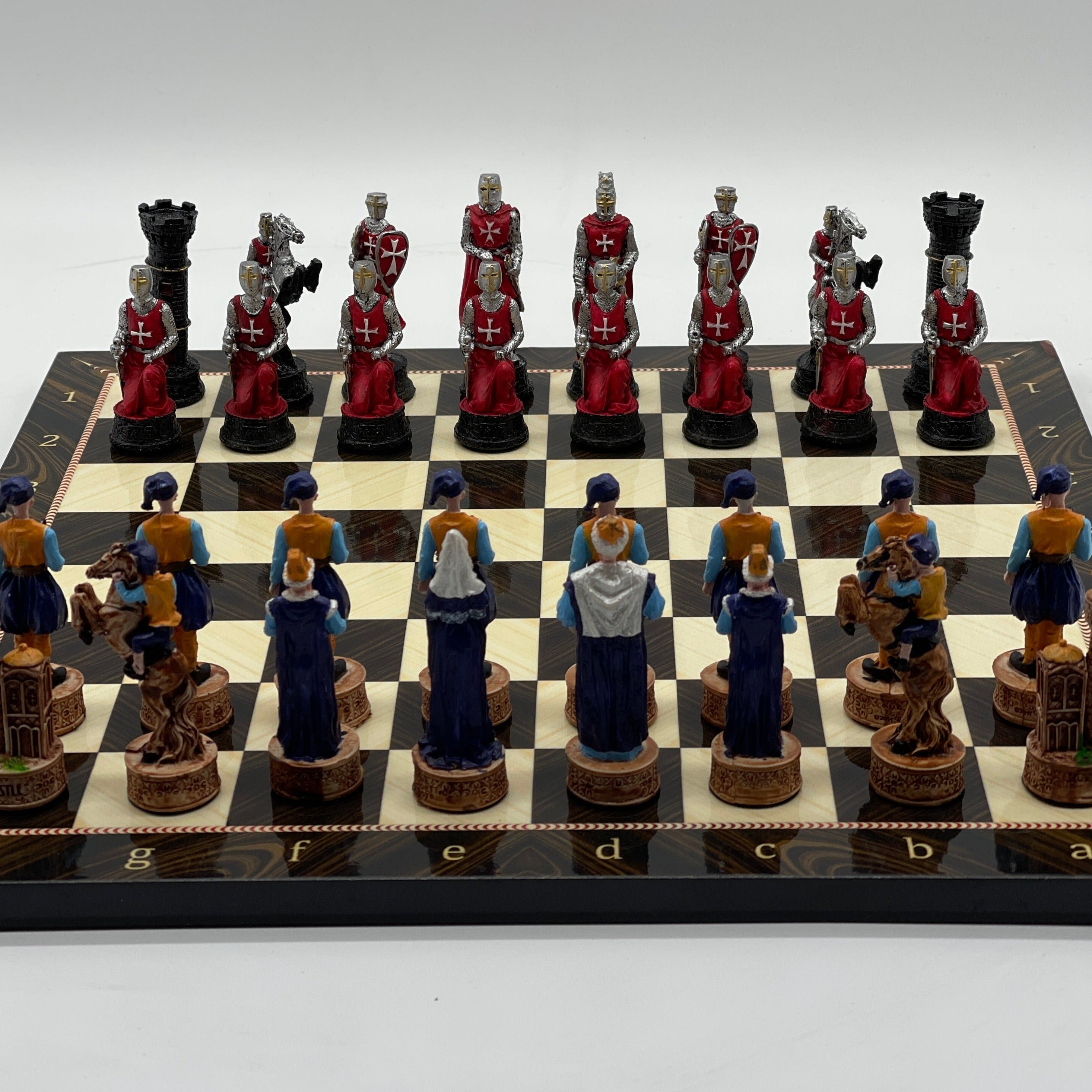 Brown Marble Pattern Wooden Chess Board With Crusaders Chess Pieces