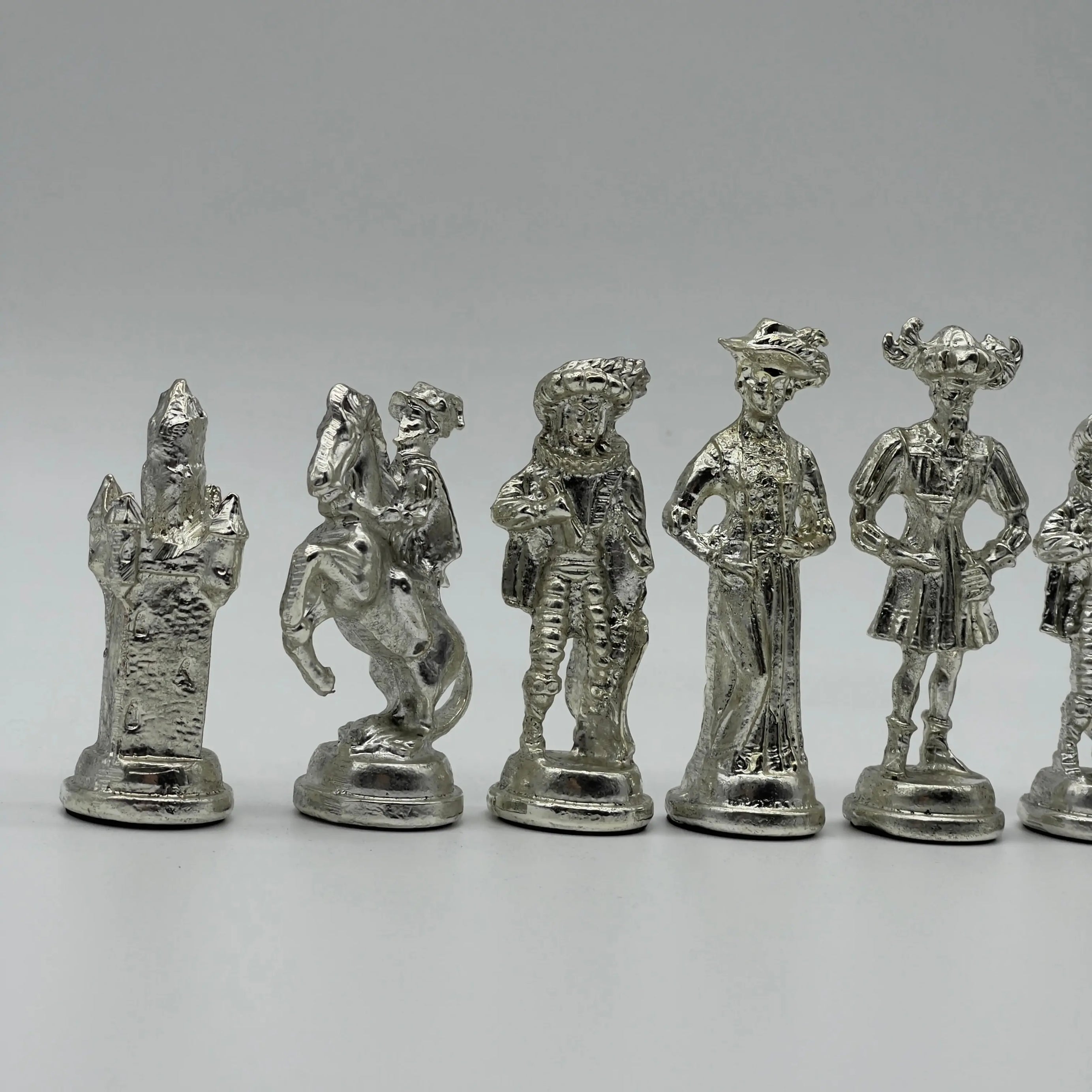 Handmade Metal Large Chess Pieces, Gold Silver Spanish Large Metal Chess Pieces