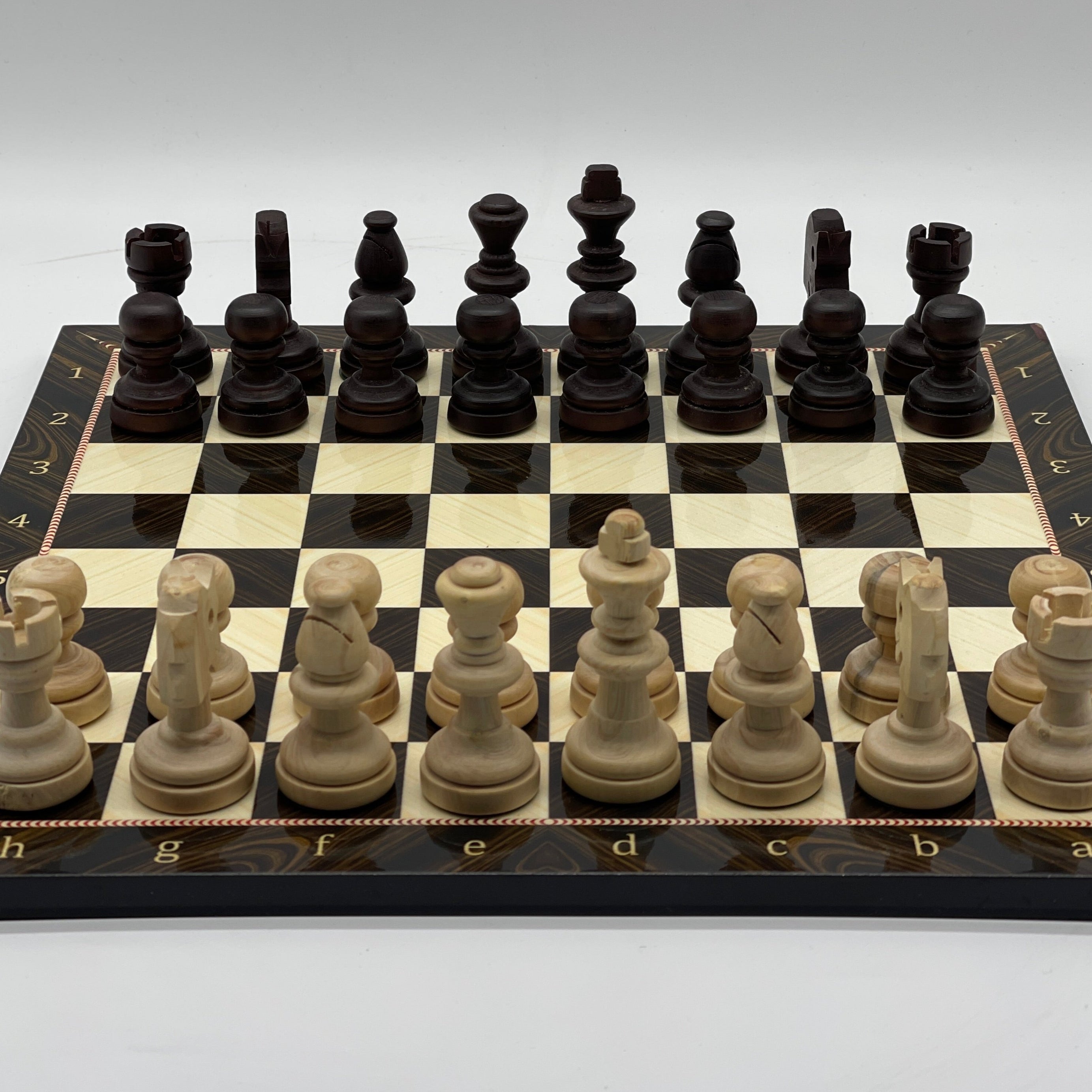 Brown Walnut Marble Pattern Wooden Set With Boxwood Chess Pieces Set