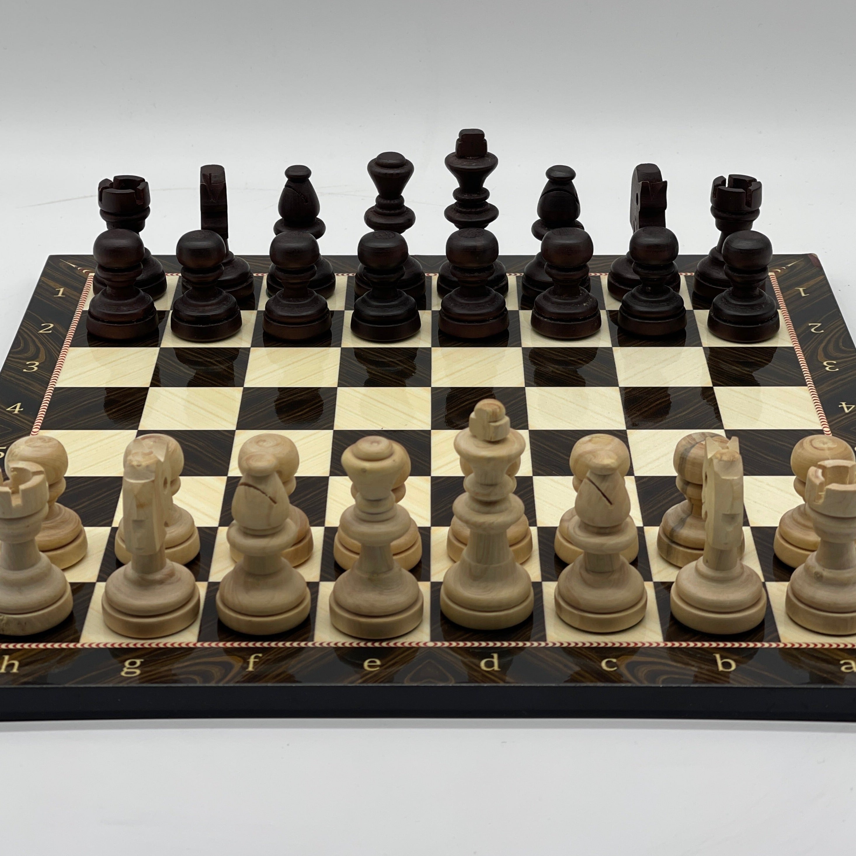 Brown Walnut Marble Pattern Wooden Set With Boxwood Chess Pieces Set