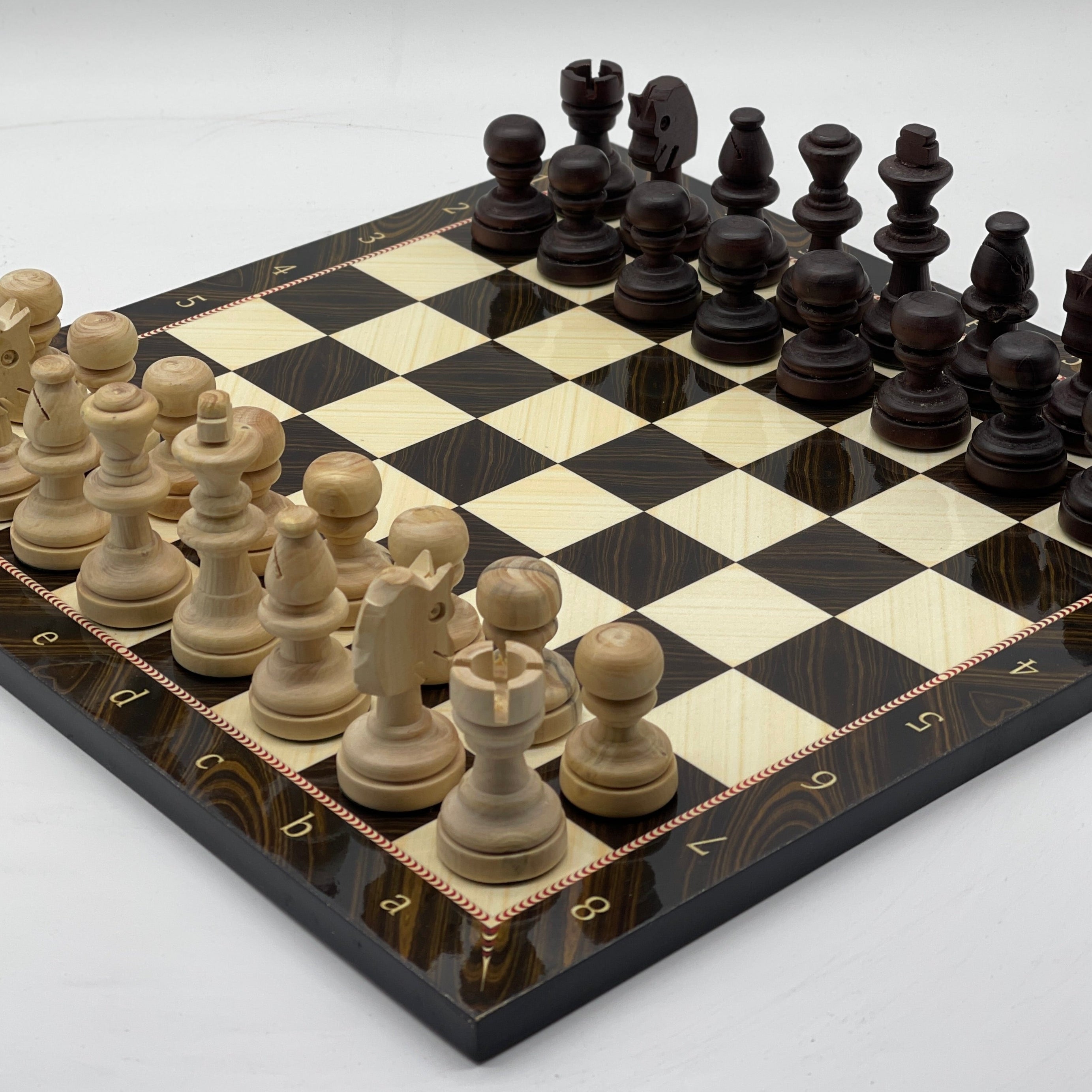 Brown Walnut Marble Pattern Wooden Set With Boxwood Chess Pieces Set