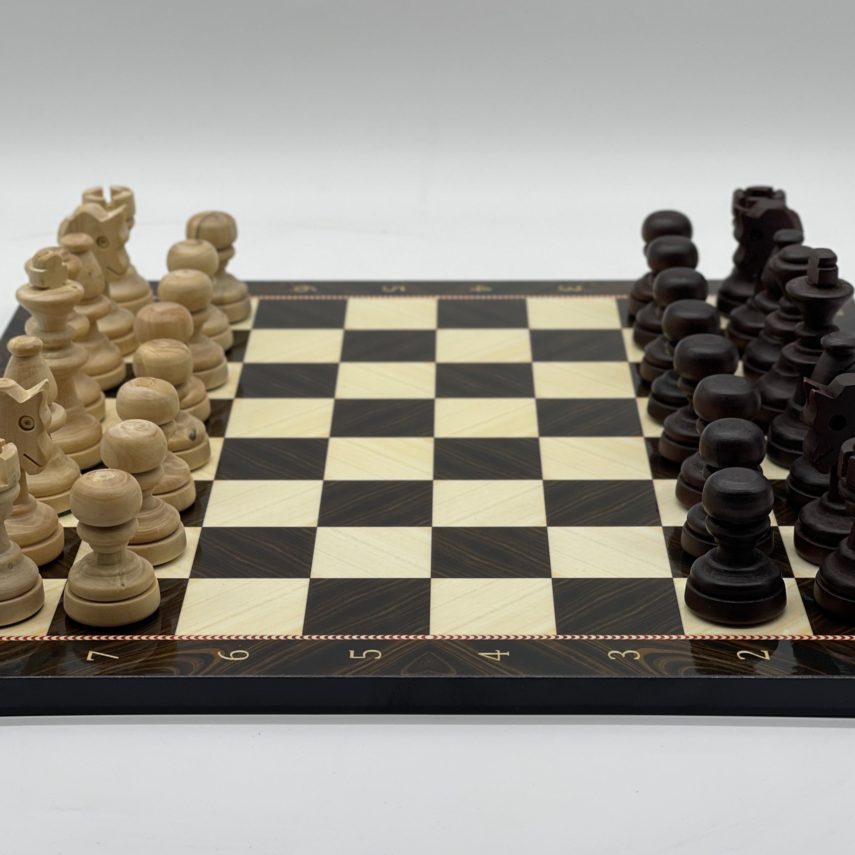 Brown Walnut Marble Pattern Wooden Set With Boxwood Chess Pieces Set