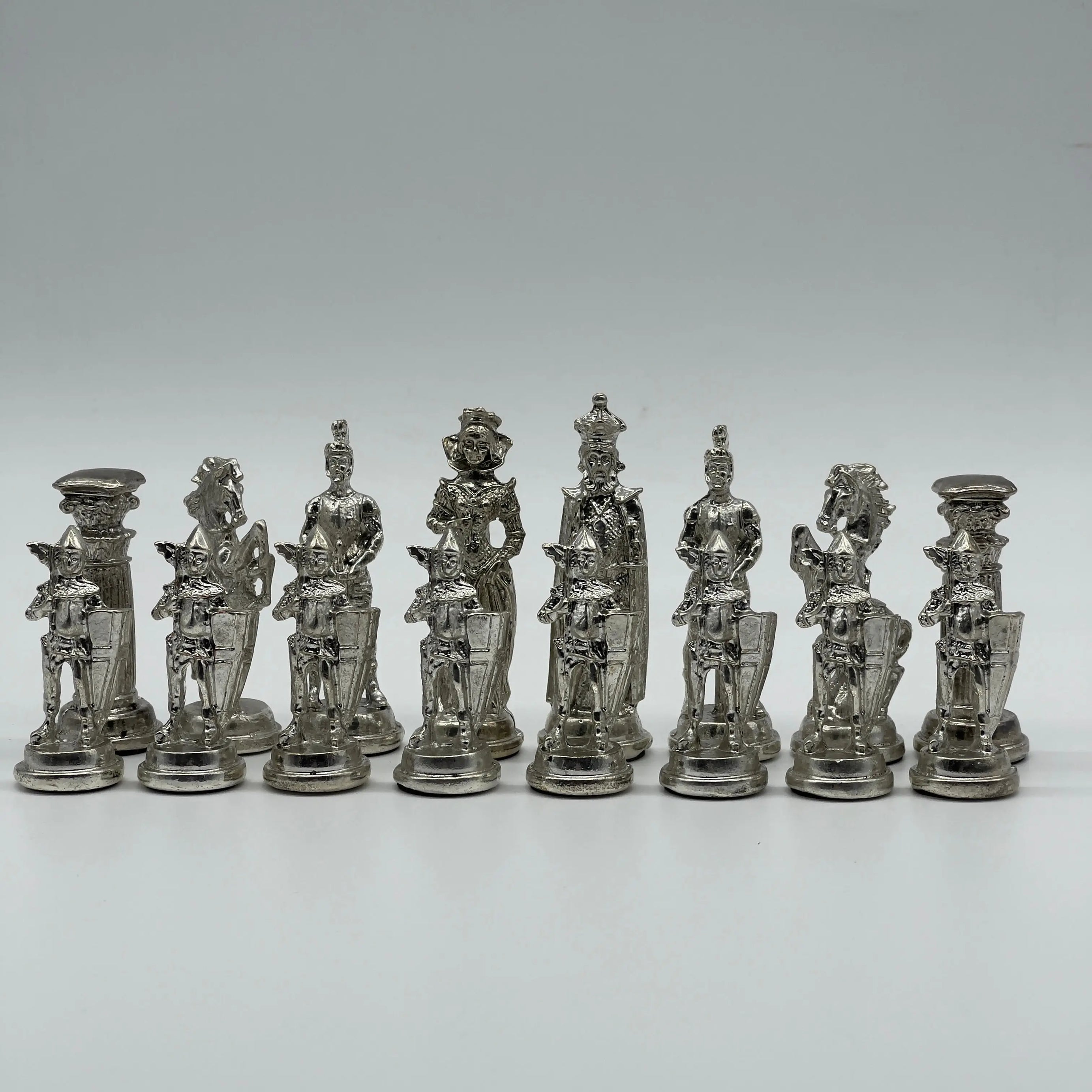 Handmade Metal Large Chess Pieces, Gold Silver Romans Large Metal Chess Pieces