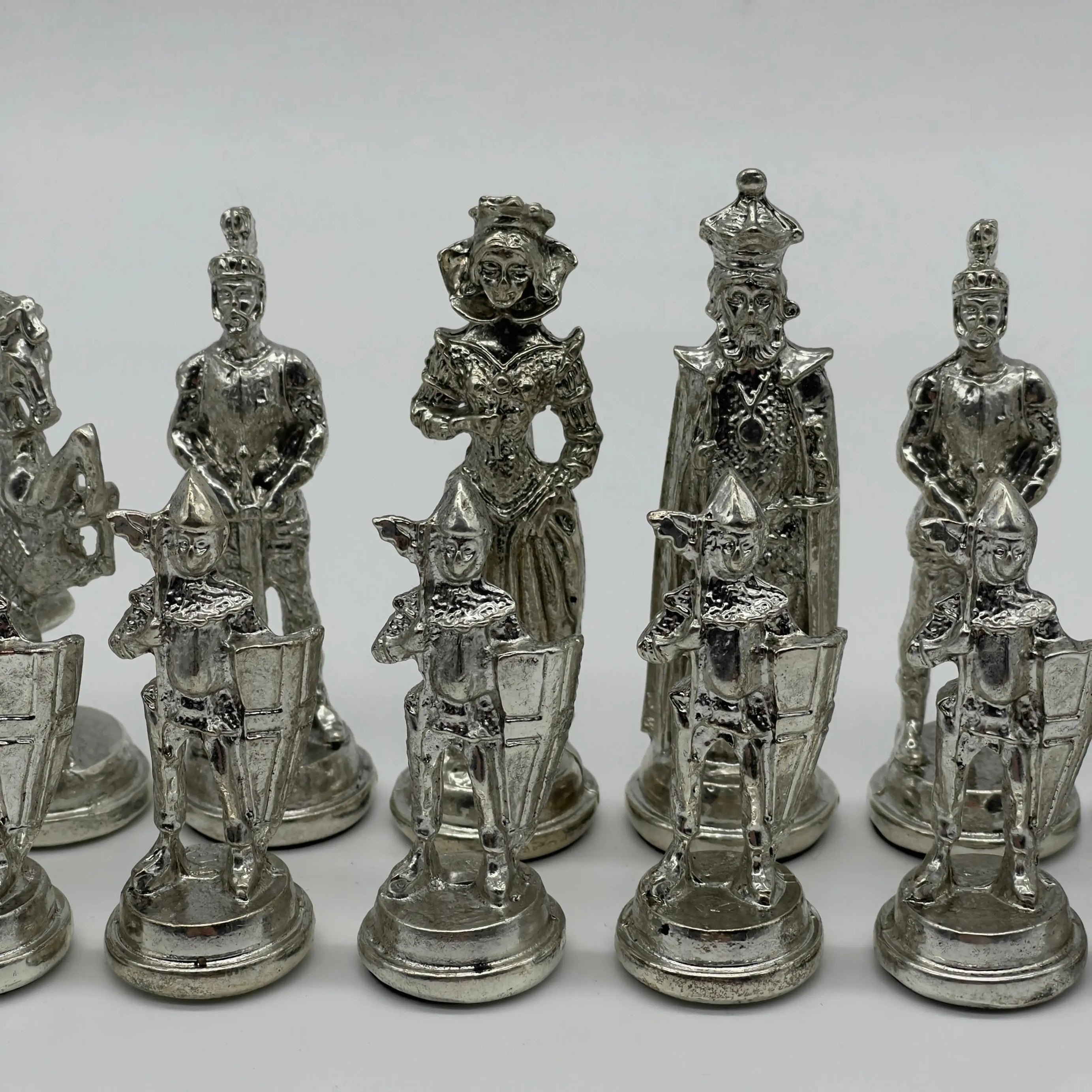 Handmade Metal Large Chess Pieces, Gold Silver Romans Large Metal Chess Pieces