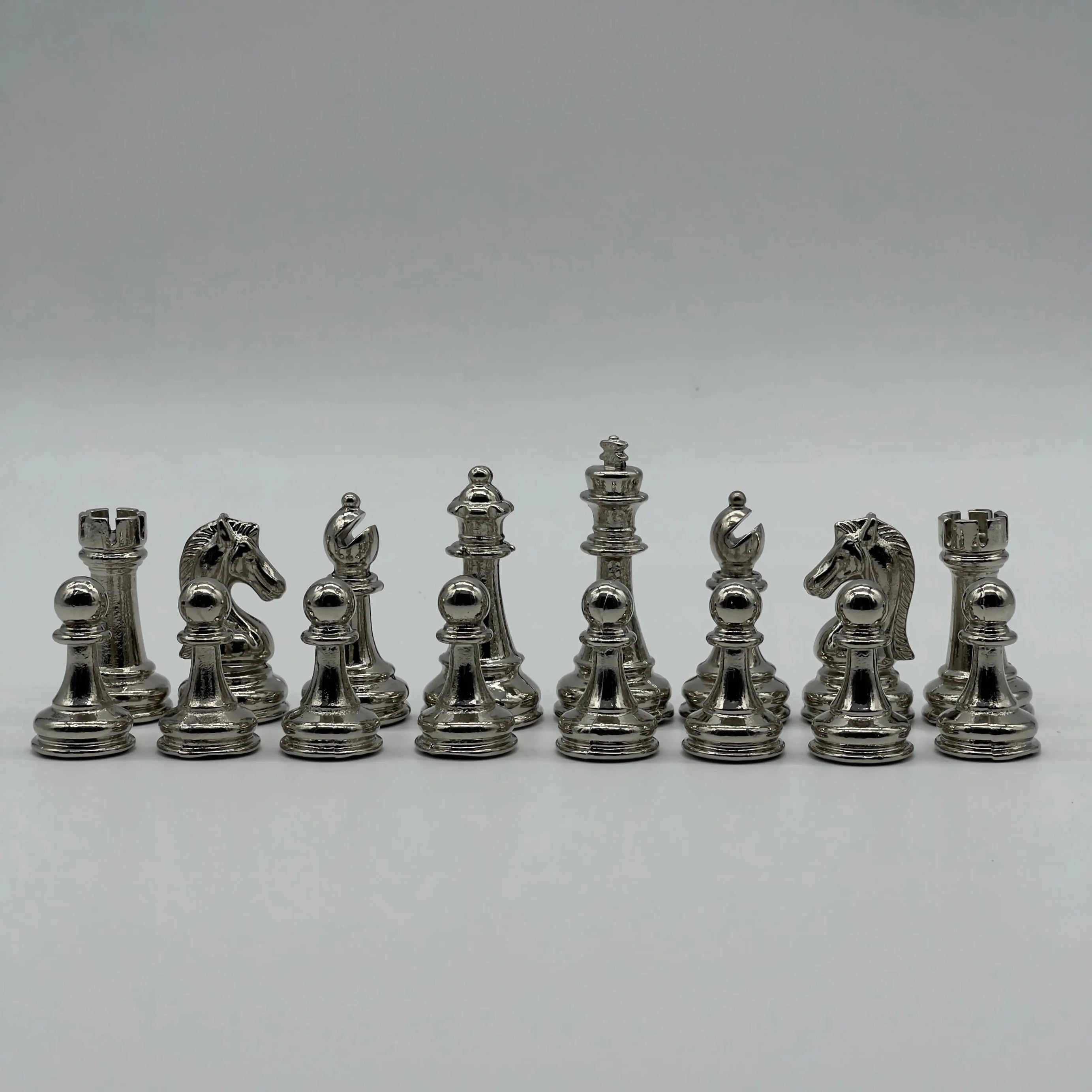 Handmade Metal Classic Chess Pieces, Gold-Silver Metal Chess Pieces