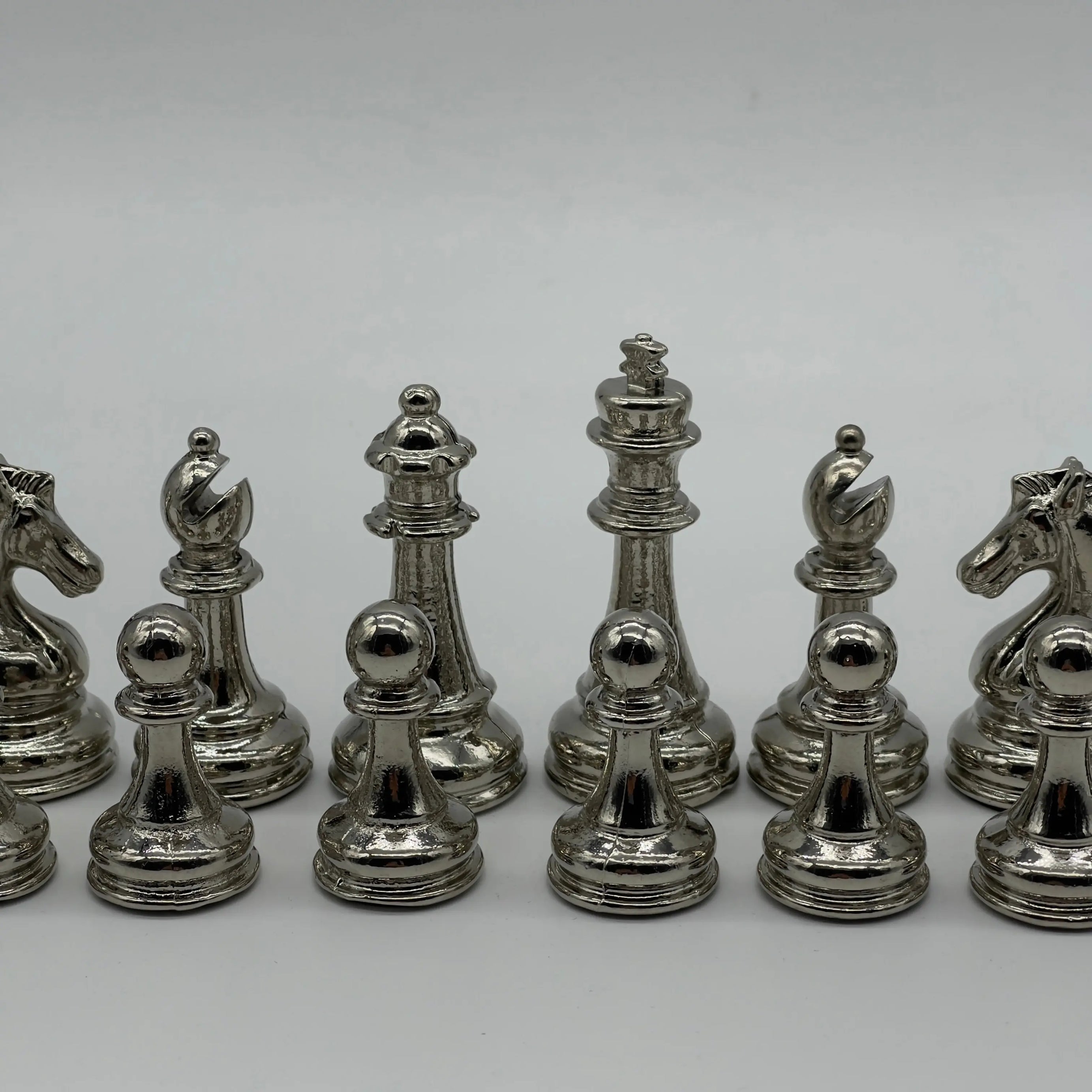 Handmade Metal Classic Chess Pieces, Gold-Silver Metal Chess Pieces
