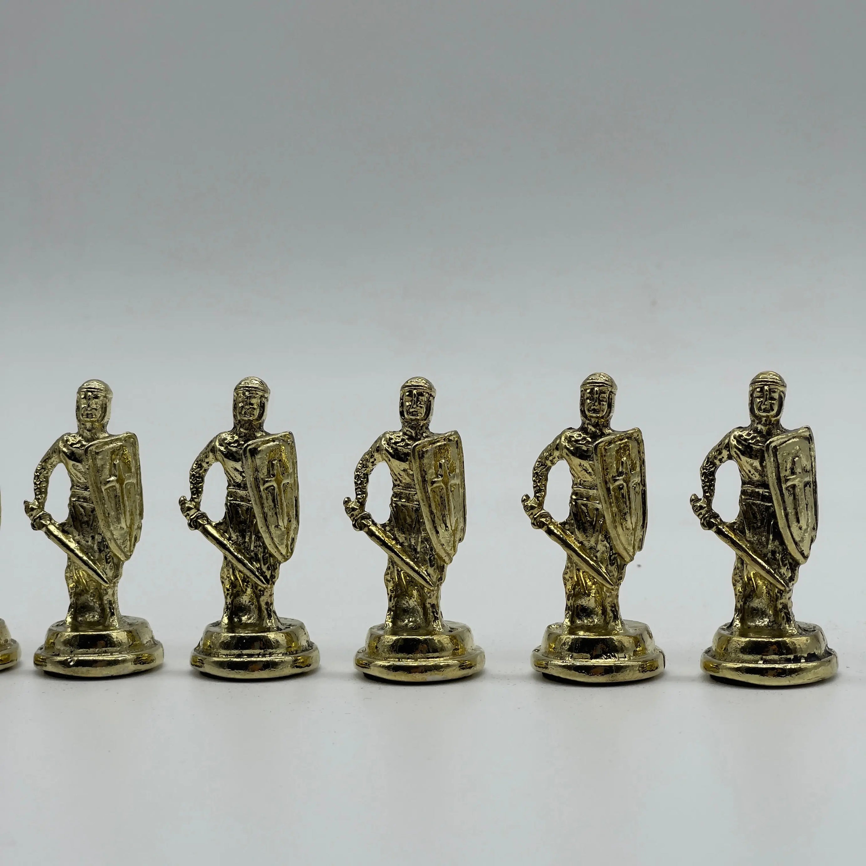 Handmade Metal British Chess Pieces, Gold-Silver Metal Chess Pieces
