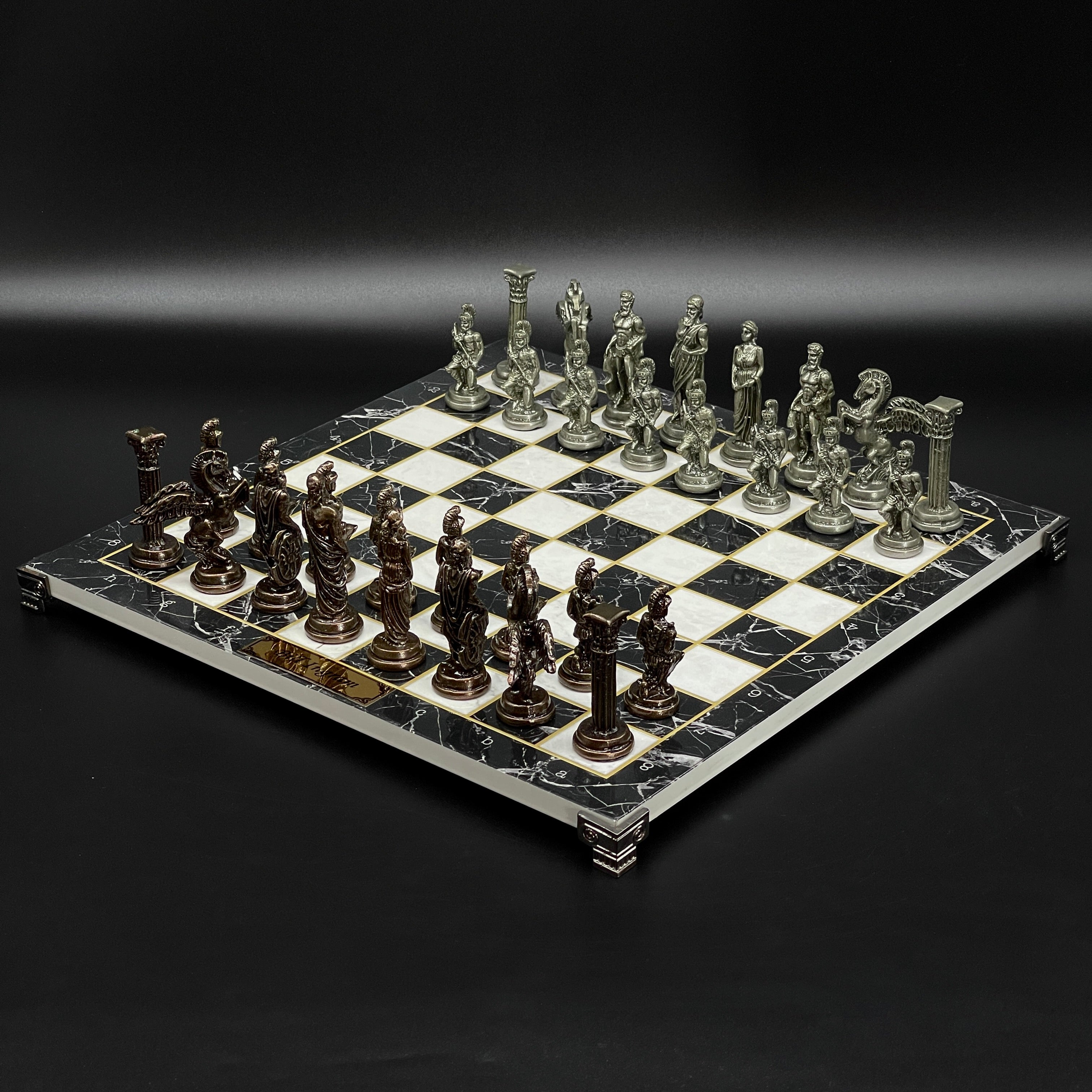 Black Marble Pattern Wooden Chess Set with Metal Chess Pieces with Metal Legs