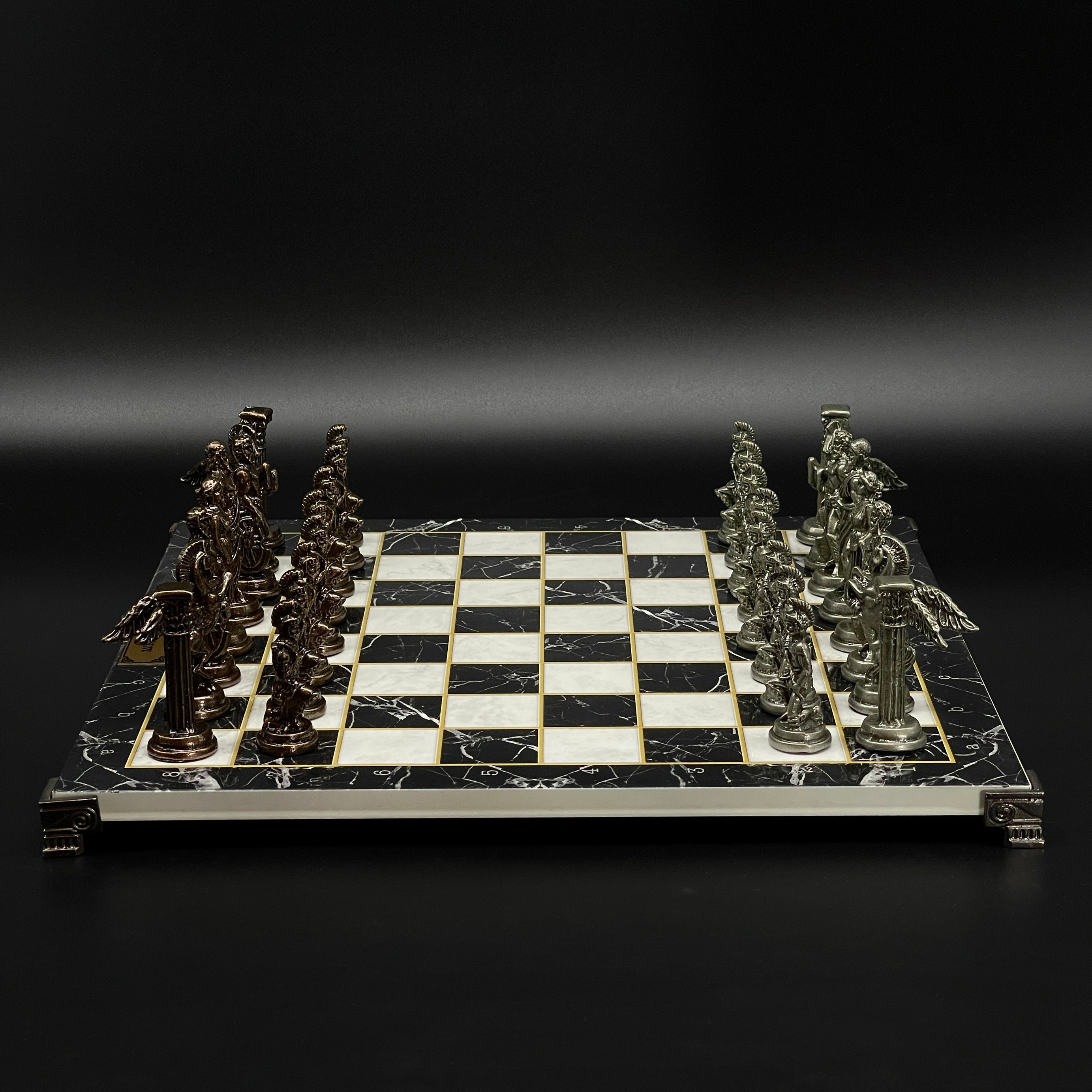 Black Marble Pattern Wooden Chess Set with Metal Chess Pieces with Metal Legs