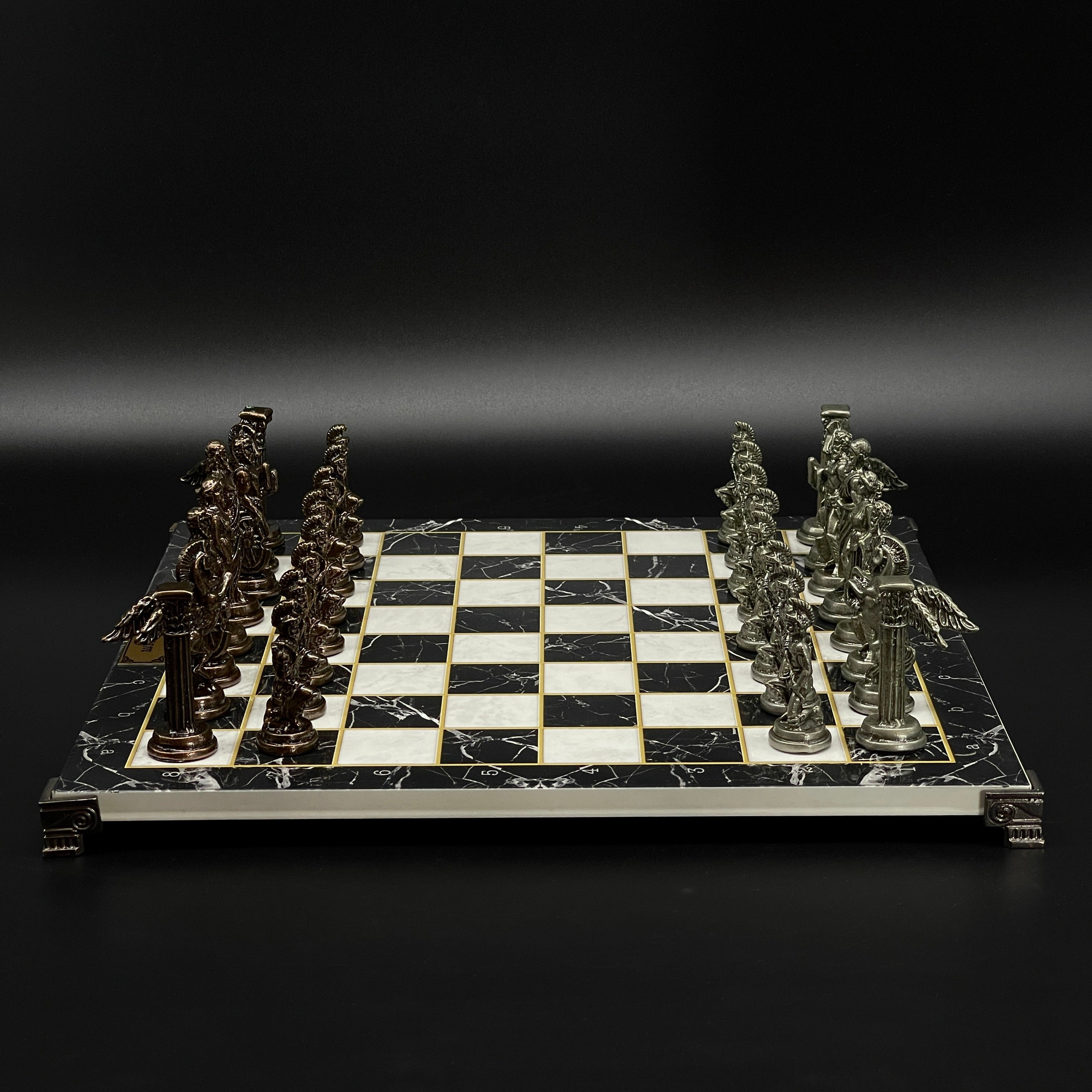 Black Marble Pattern Wooden Chess Set with Metal Chess Pieces with Metal Legs