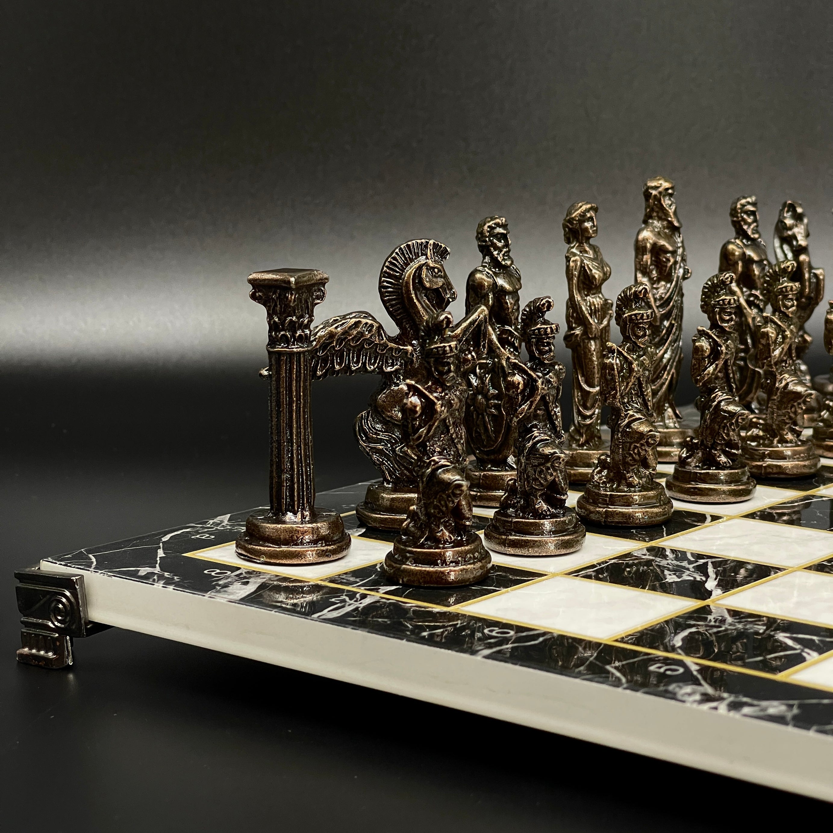 Black Marble Pattern Wooden Chess Set with Metal Chess Pieces with Metal Legs