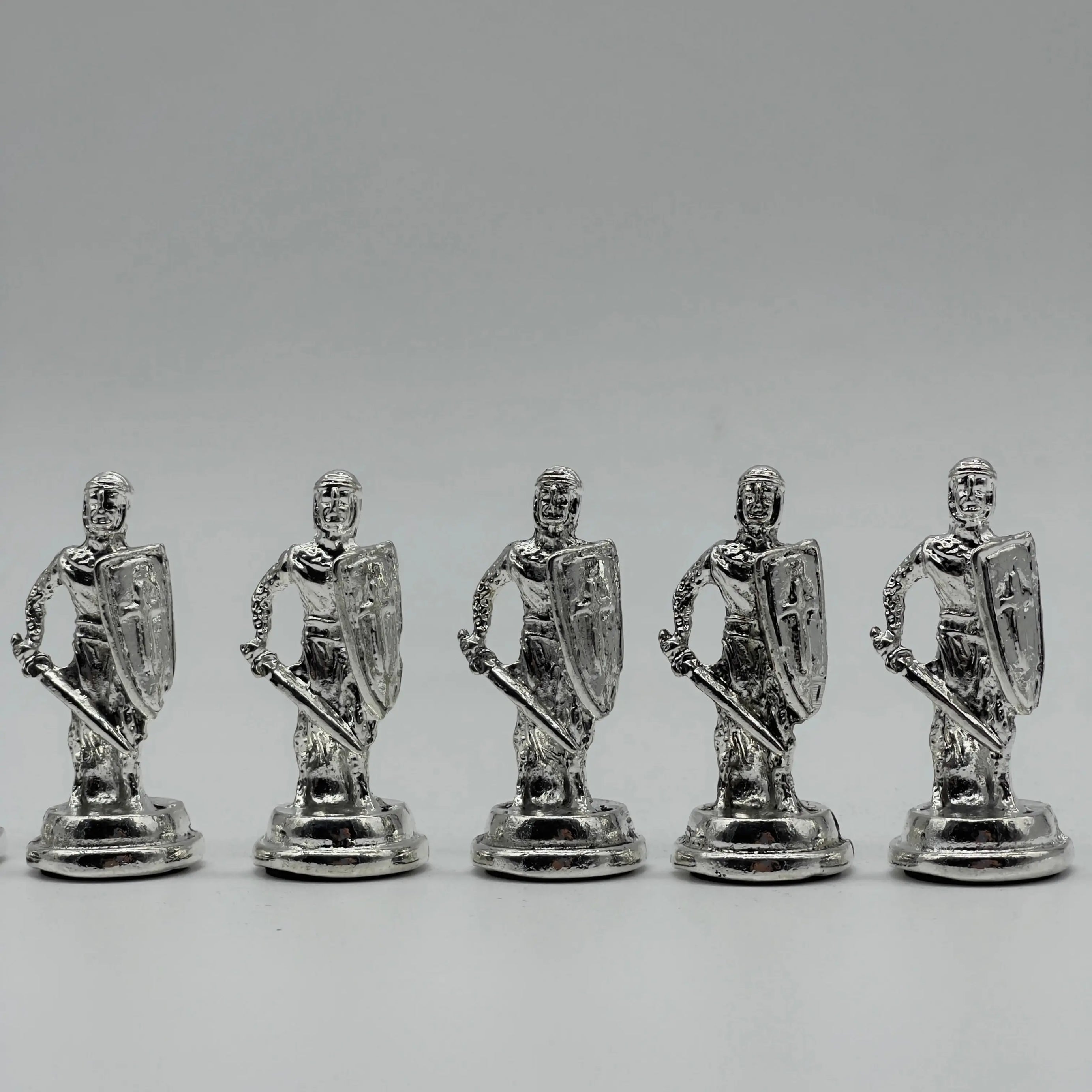 Handmade Metal British Chess Pieces, Gold-Silver Metal Chess Pieces