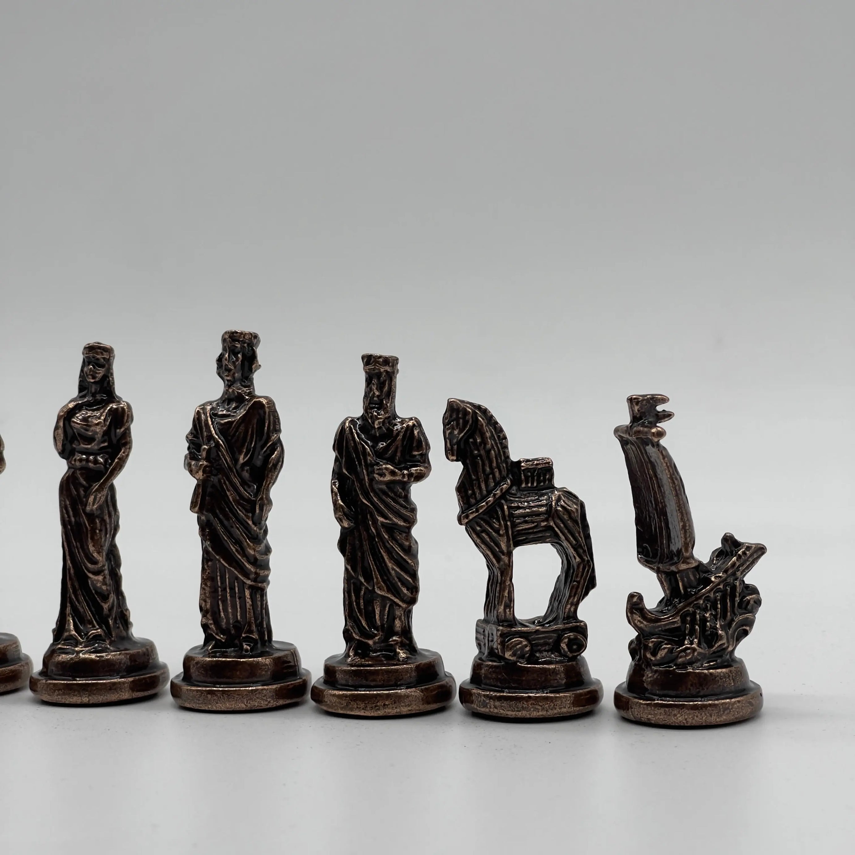 Handmade Copper Metal Chess Pieces, Metal Trojan Chess Pieces Set