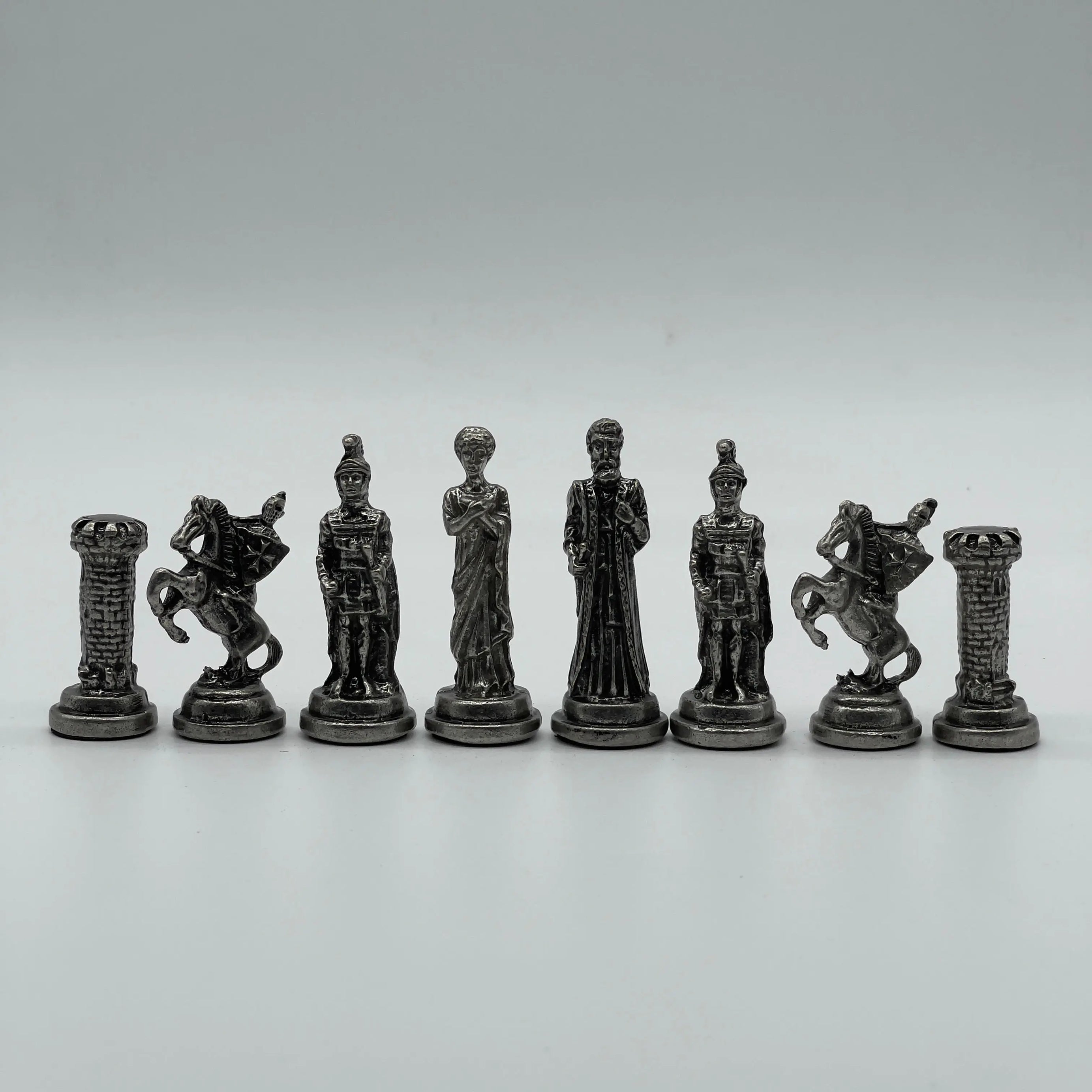 Handmade Copper Metal Chess Pieces, Metal Trojan Chess Pieces Set