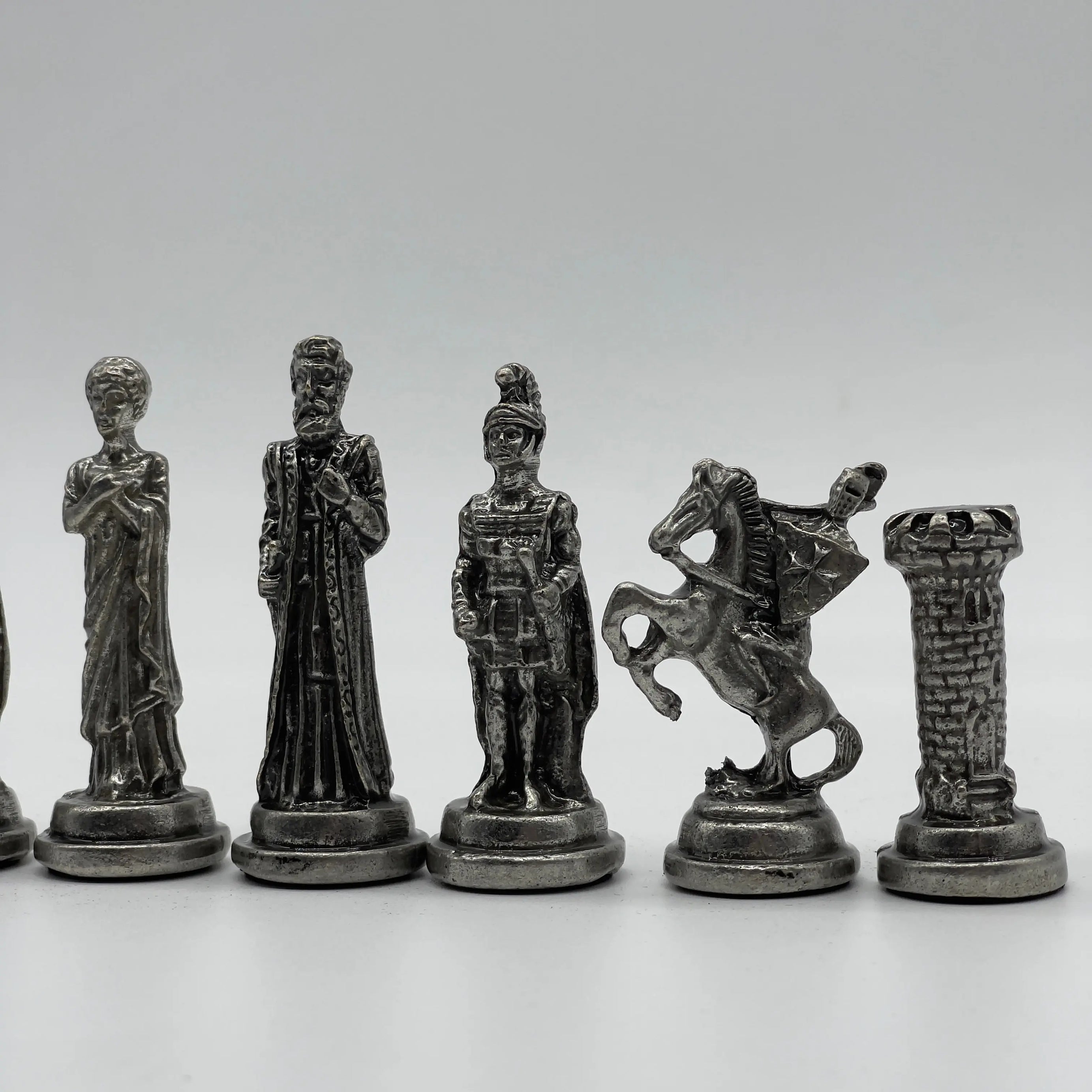 Handmade Copper Metal Chess Pieces, Metal Trojan Chess Pieces Set