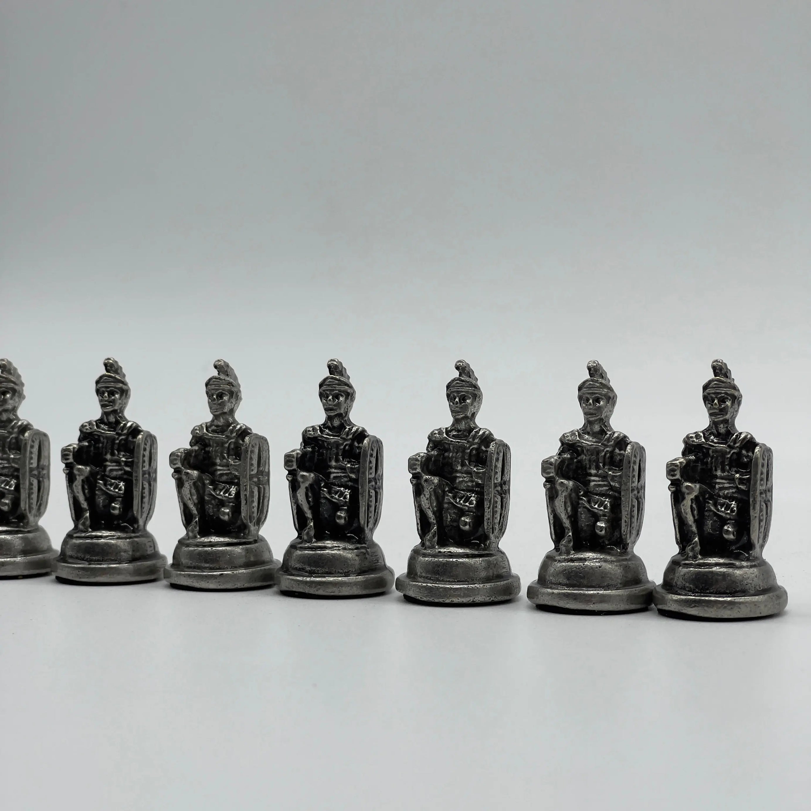 Handmade Copper Metal Chess Pieces, Metal Trojan Chess Pieces Set