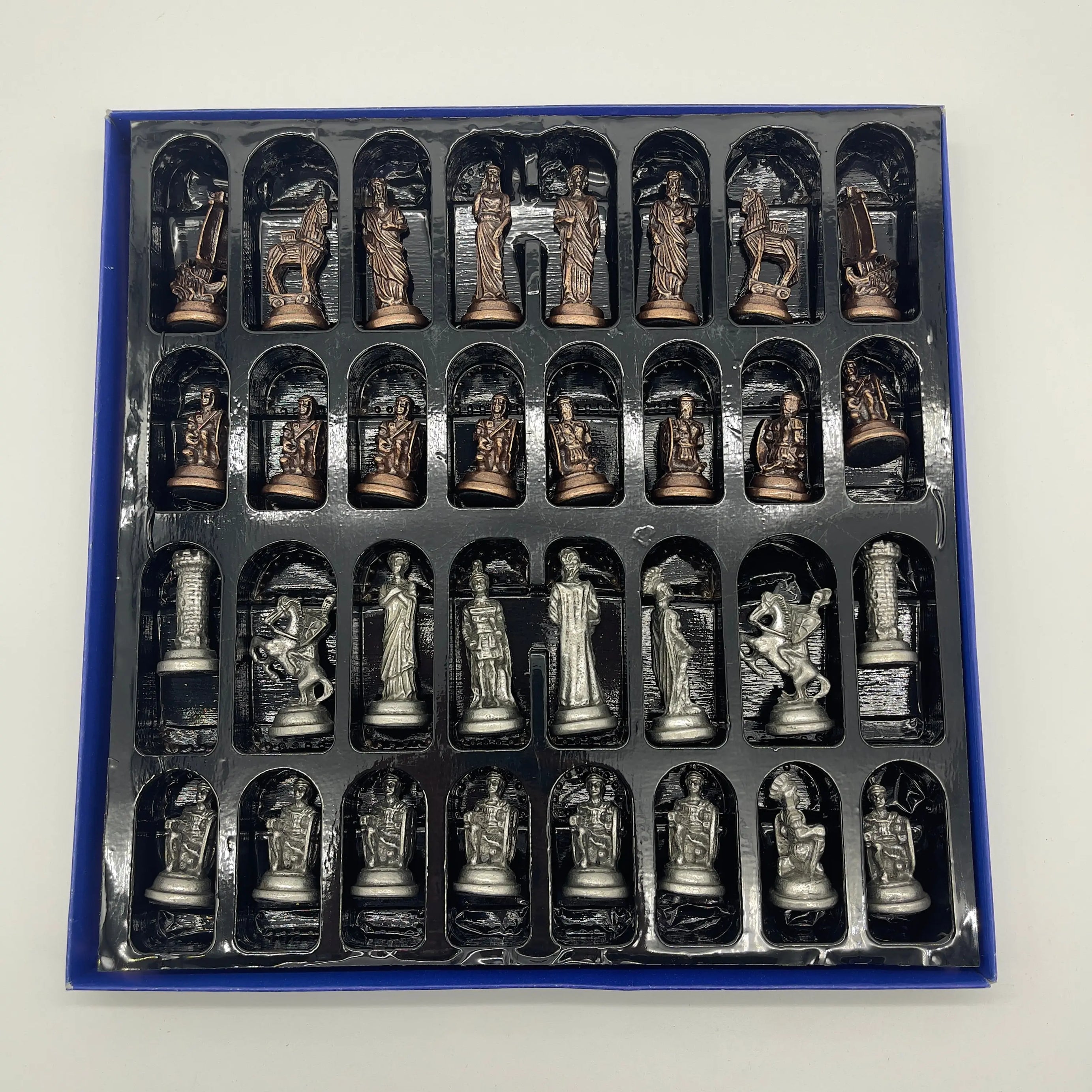 Handmade Copper Metal Chess Pieces, Metal Trojan Chess Pieces Set