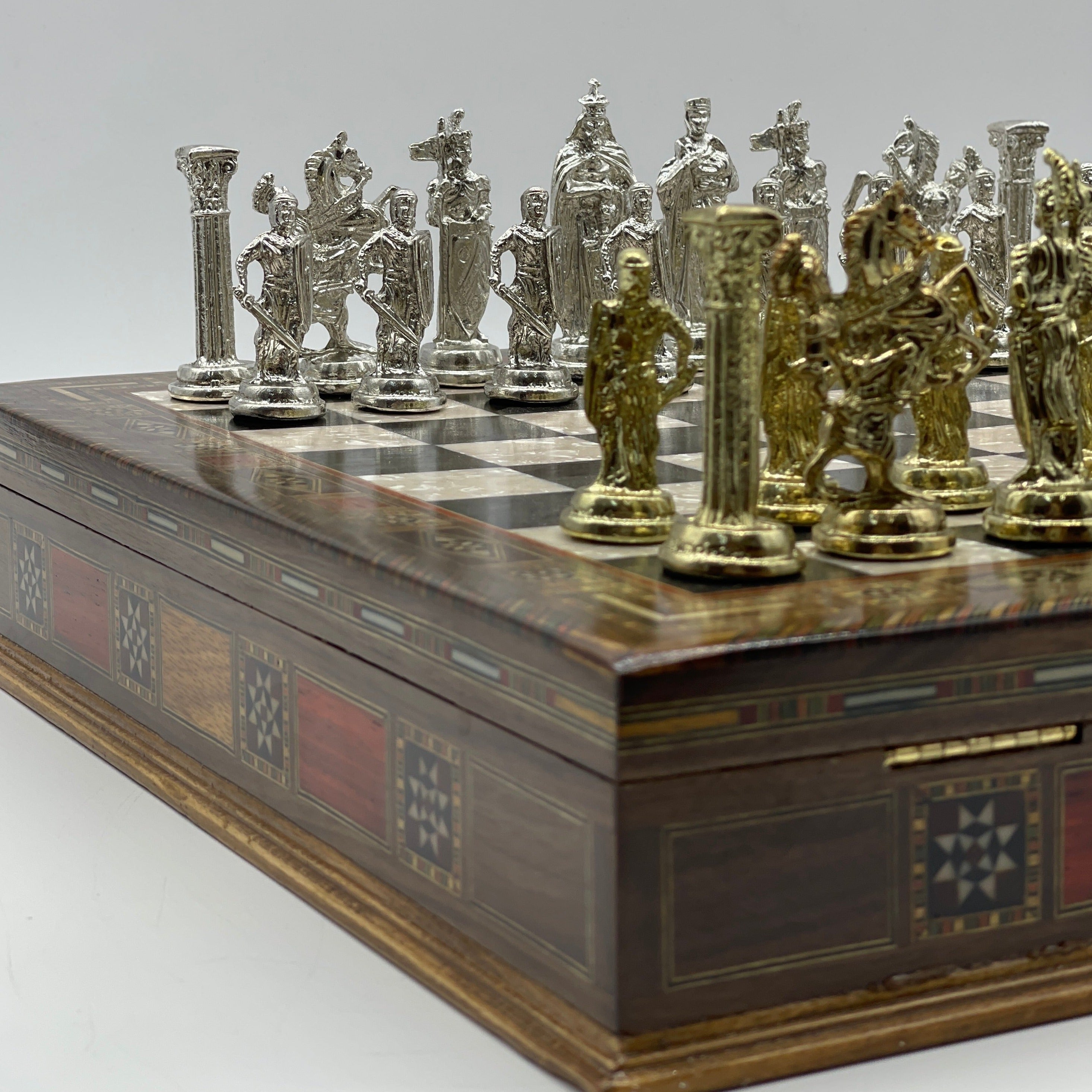 15" Black Wooden Boxed Chess Set With Handmade British Metal Chess Pieces
