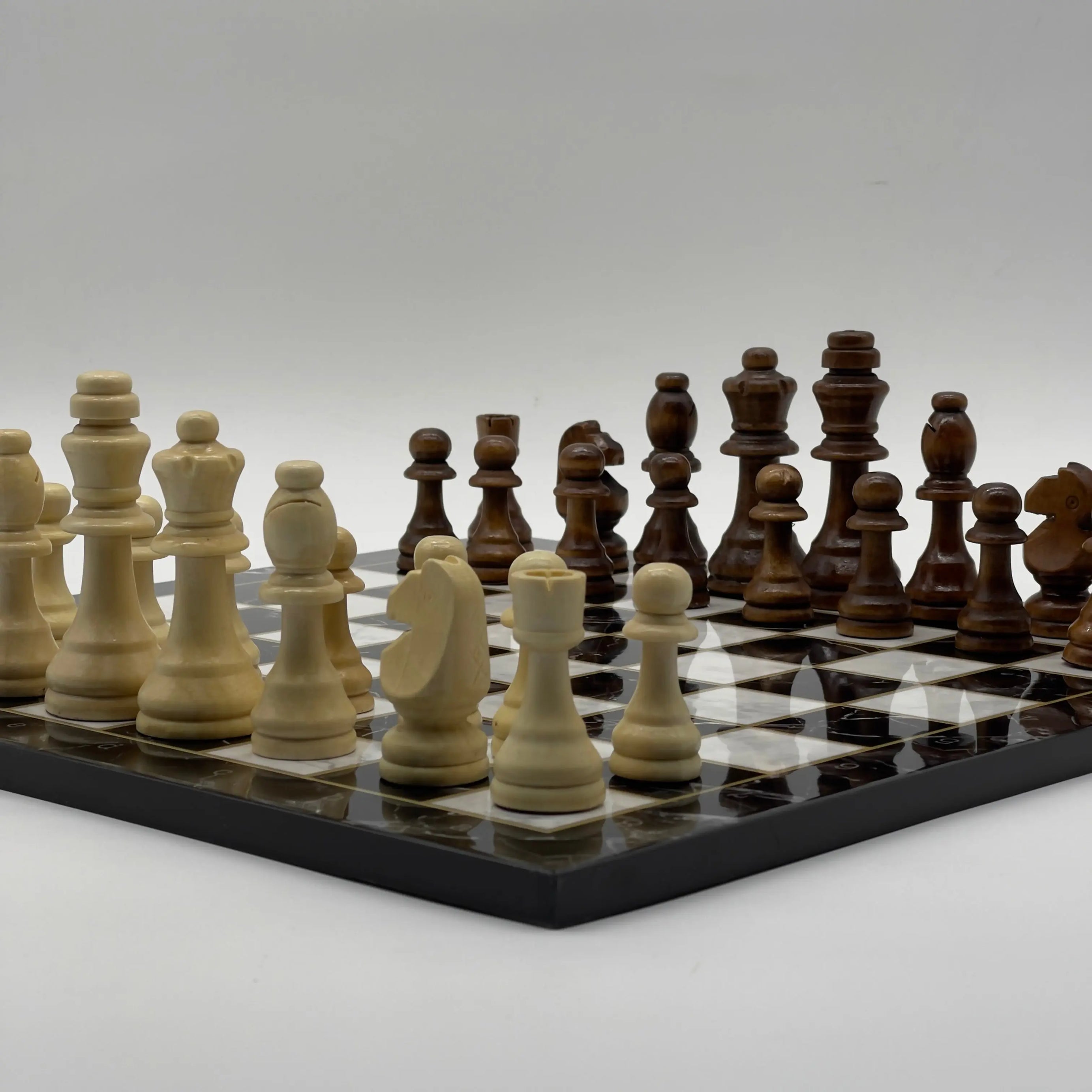 16.5" Black Marble Pattern Folding Wooden Set With Wooden Chess Pieces Set