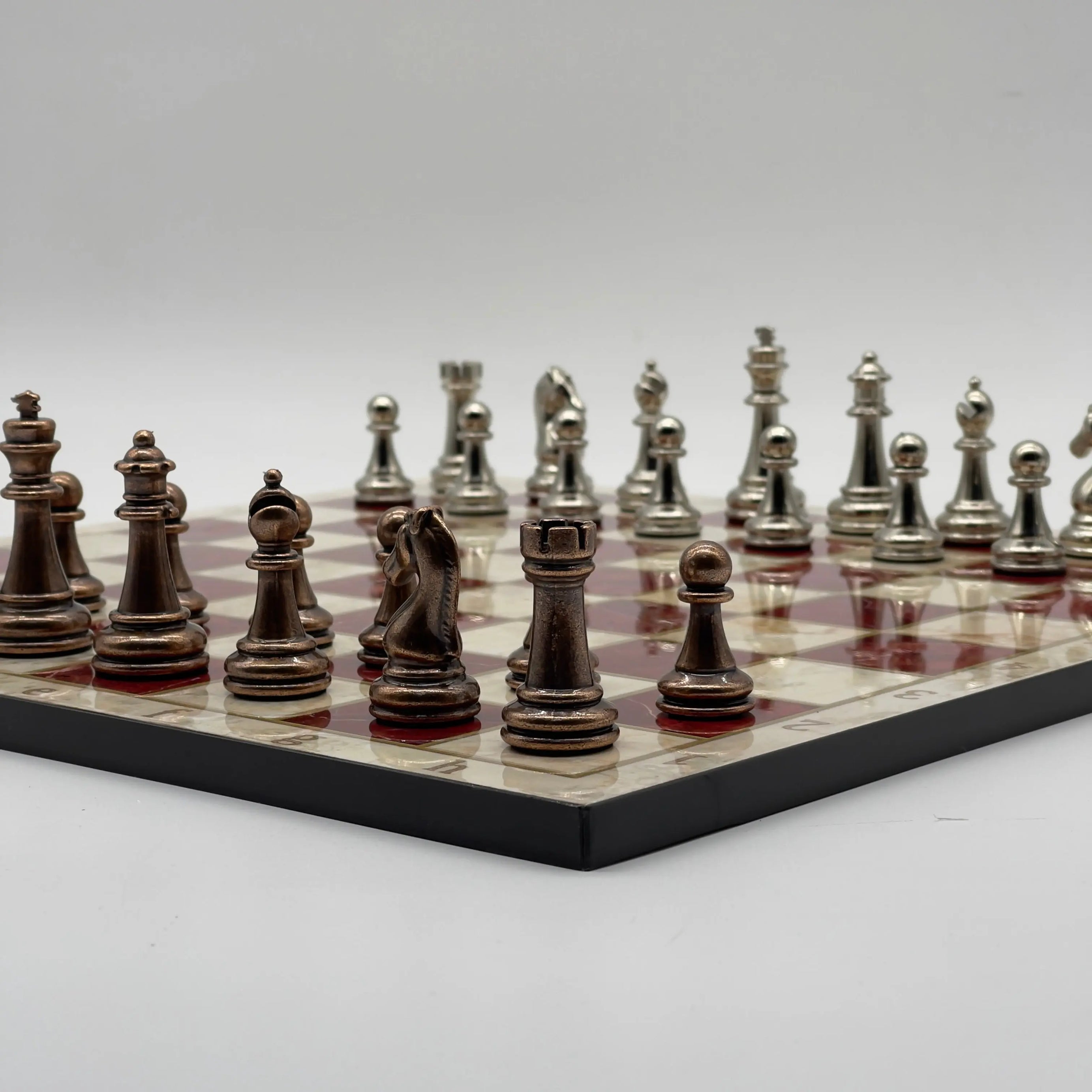 16.5" Red Marble Pattern Folding Chess Board With Classic Metal Chess Pieces