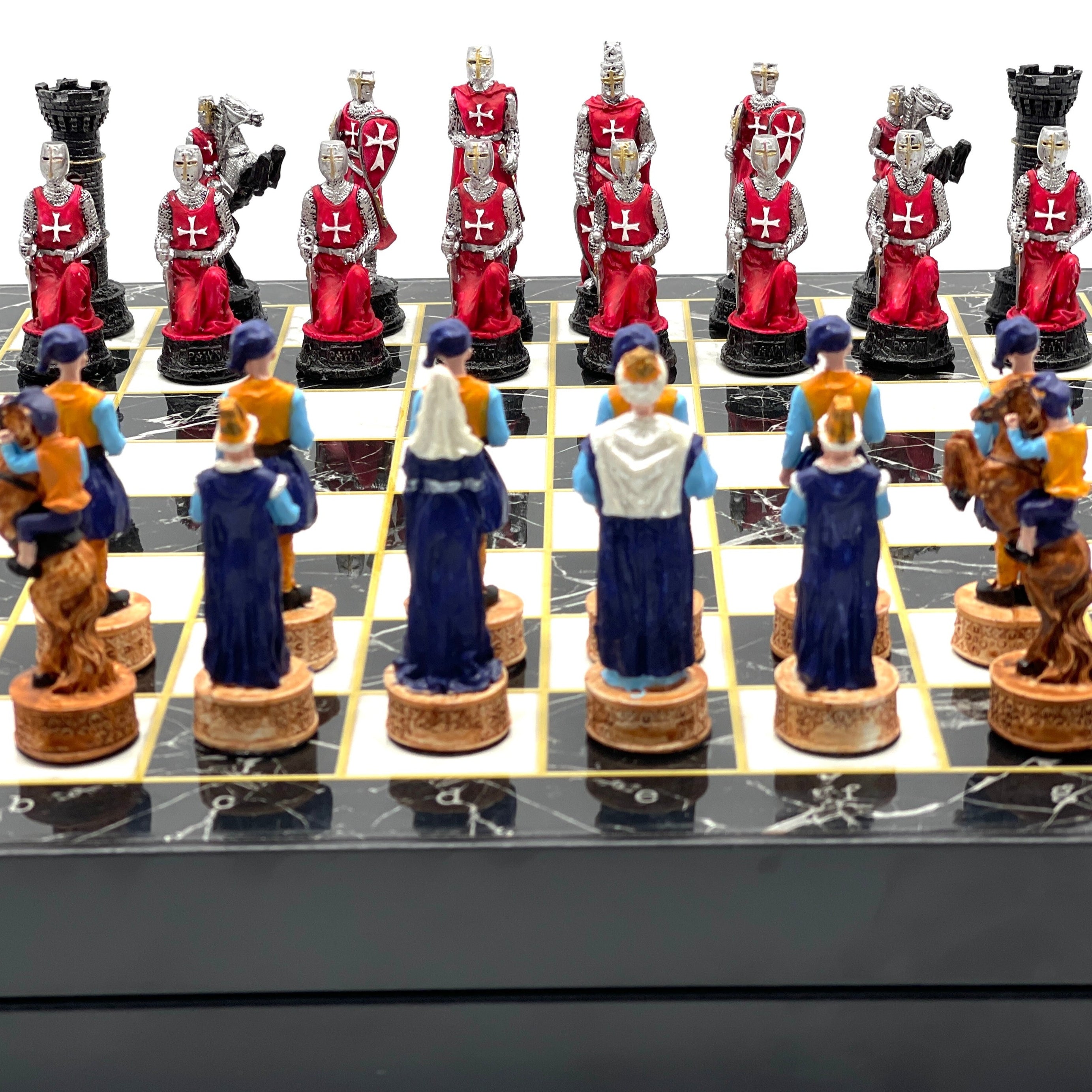 VIP Marble Patterned Folding Chess Set With Crusaders Polyester Chess Pieces