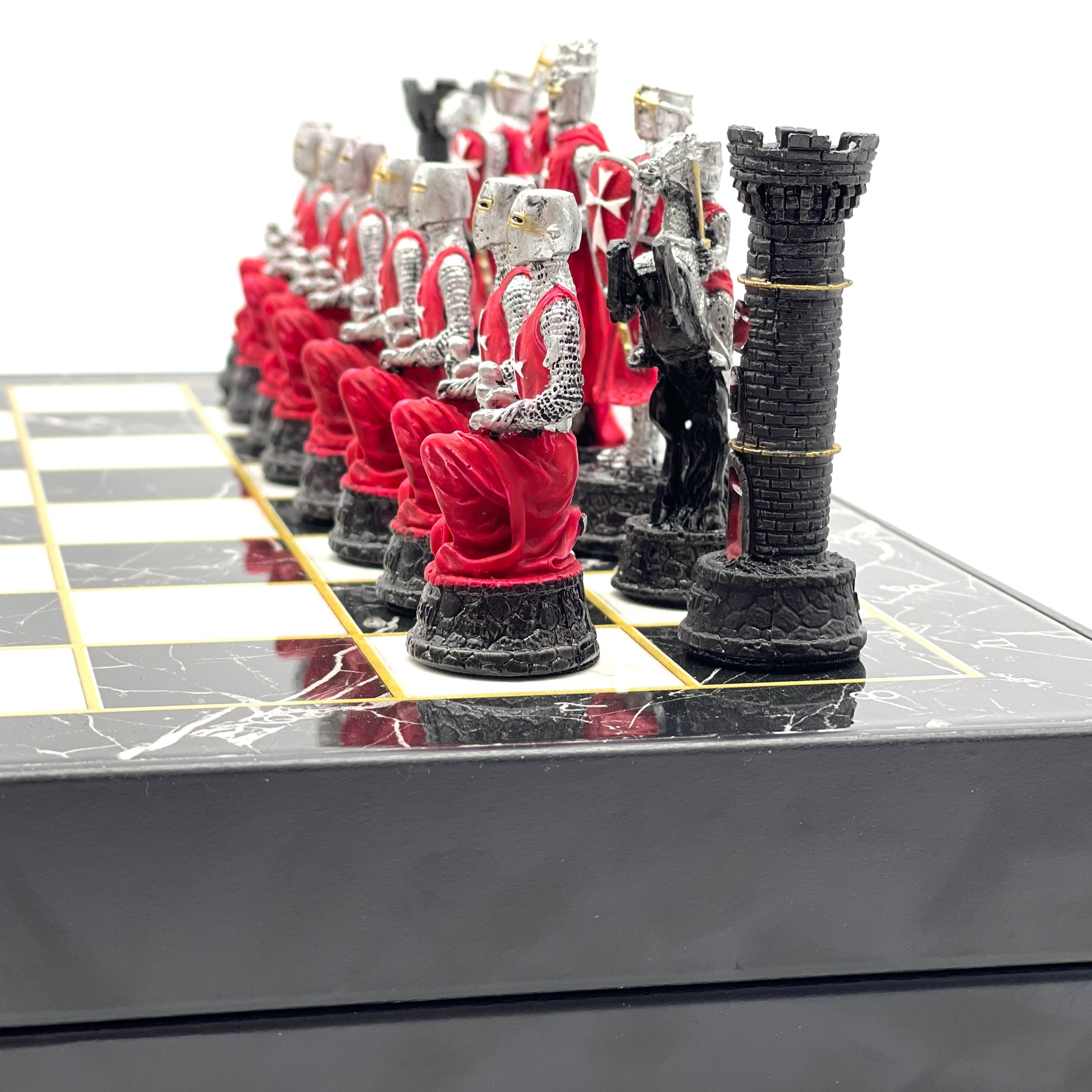 VIP Marble Patterned Folding Chess Set With Crusaders Polyester Chess Pieces