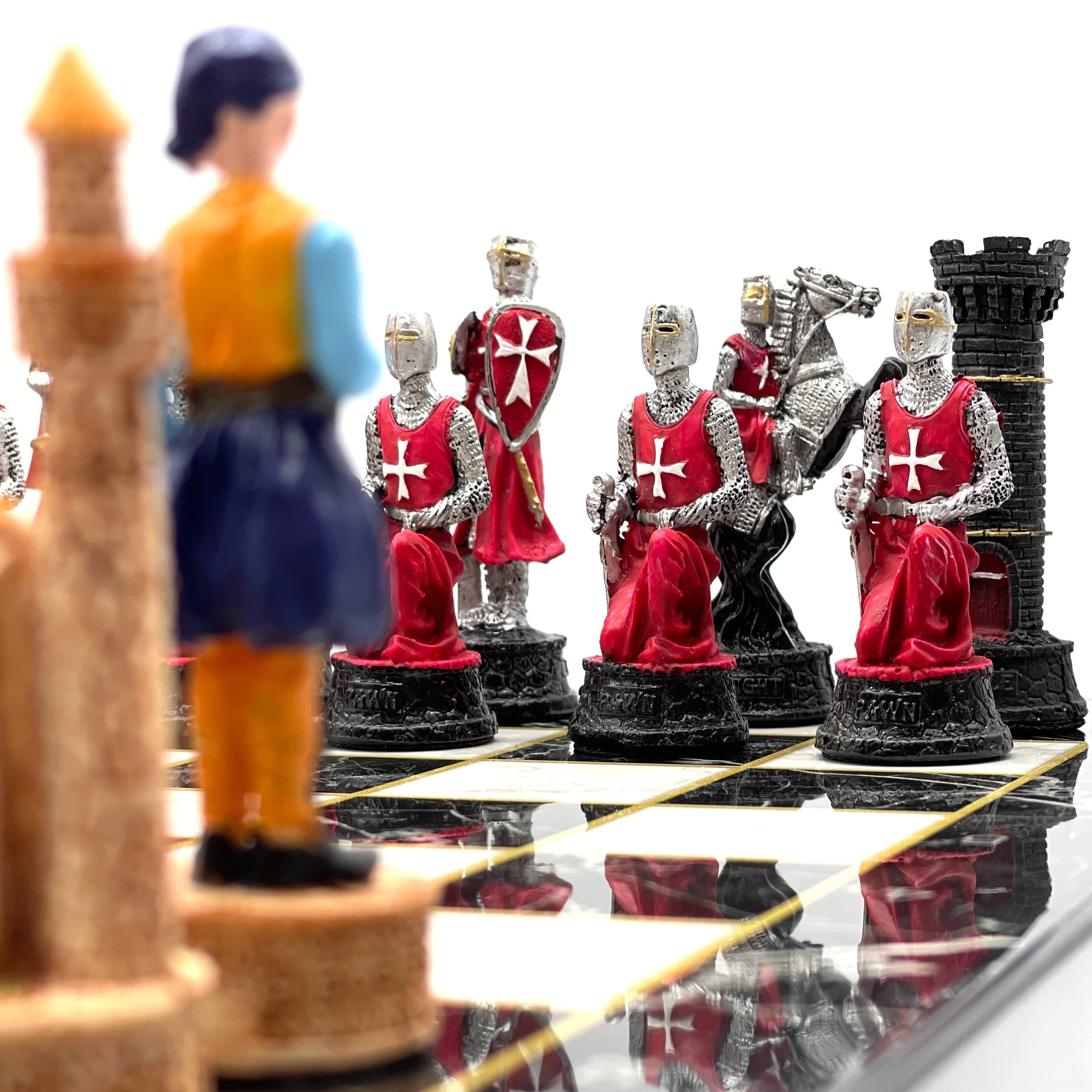 VIP Marble Patterned Folding Chess Set With Crusaders Polyester Chess Pieces