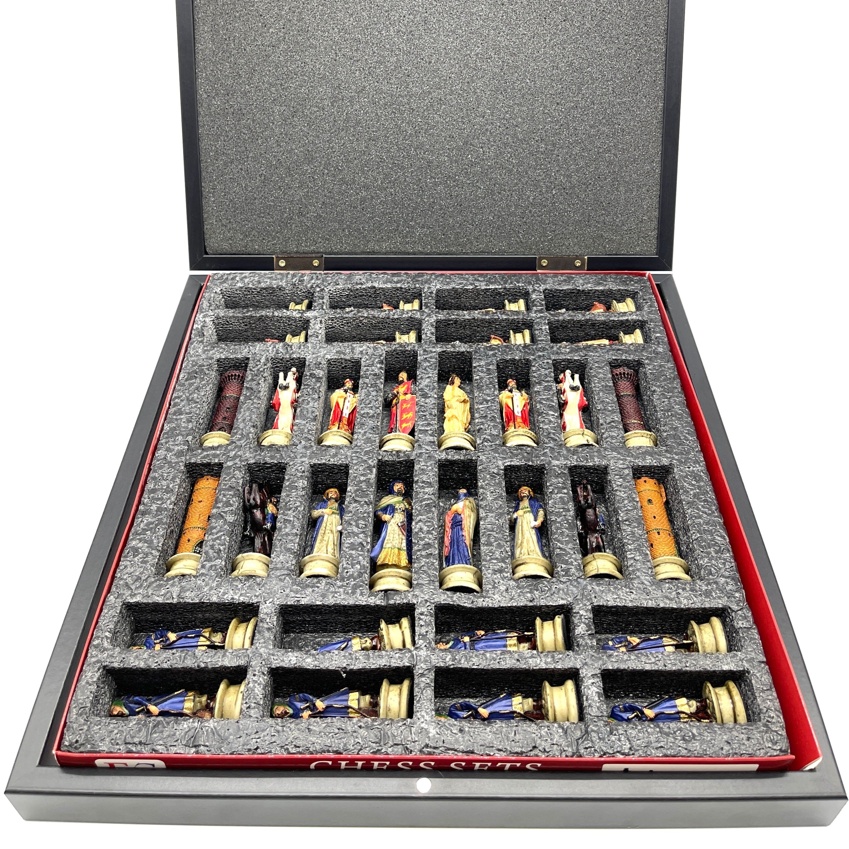 VIP Marble Patterned Folding Chess Set With Crusaders Polyester Chess Pieces