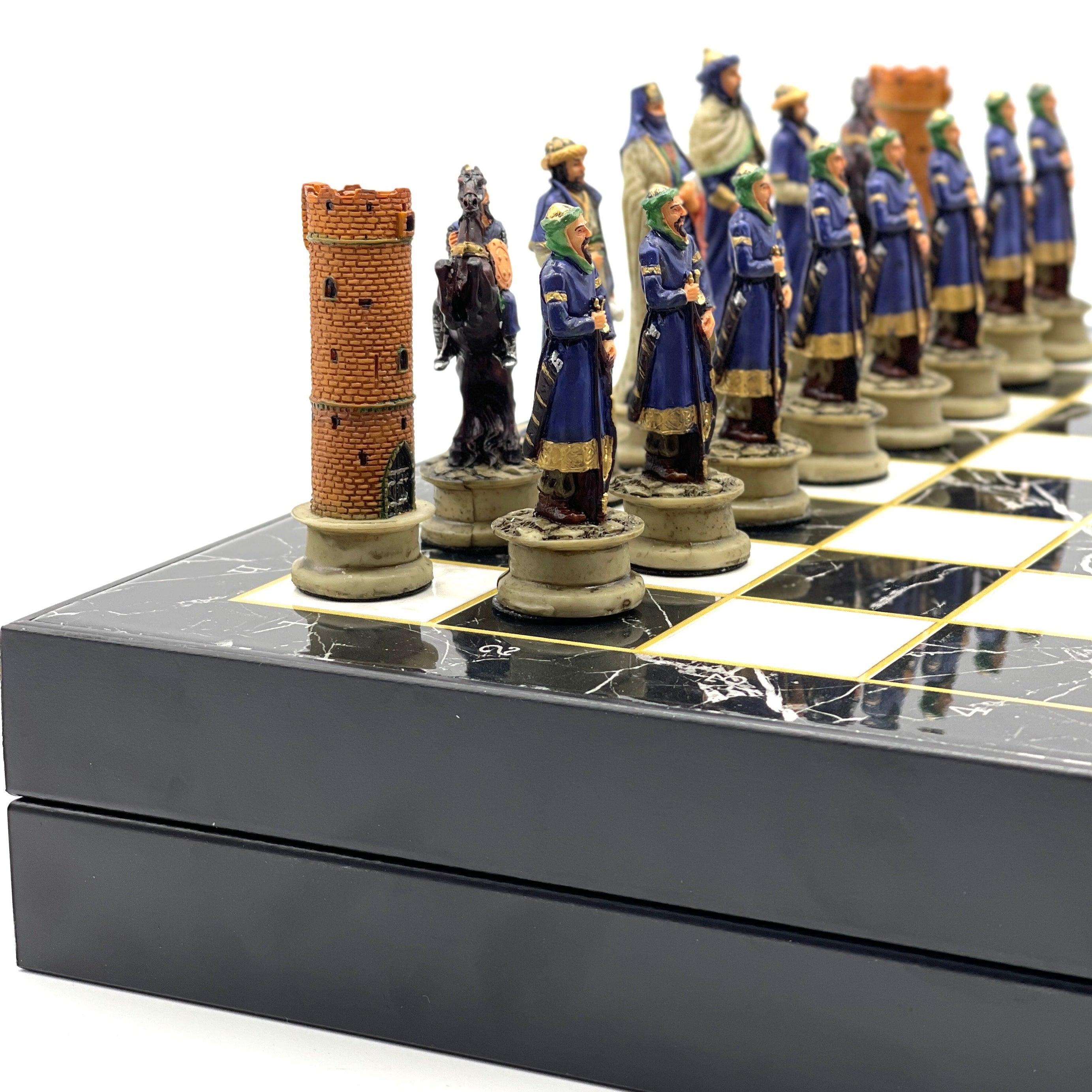 VIP Marble Patterned Folding Chess Set With Crusaders Polyester Chess Pieces