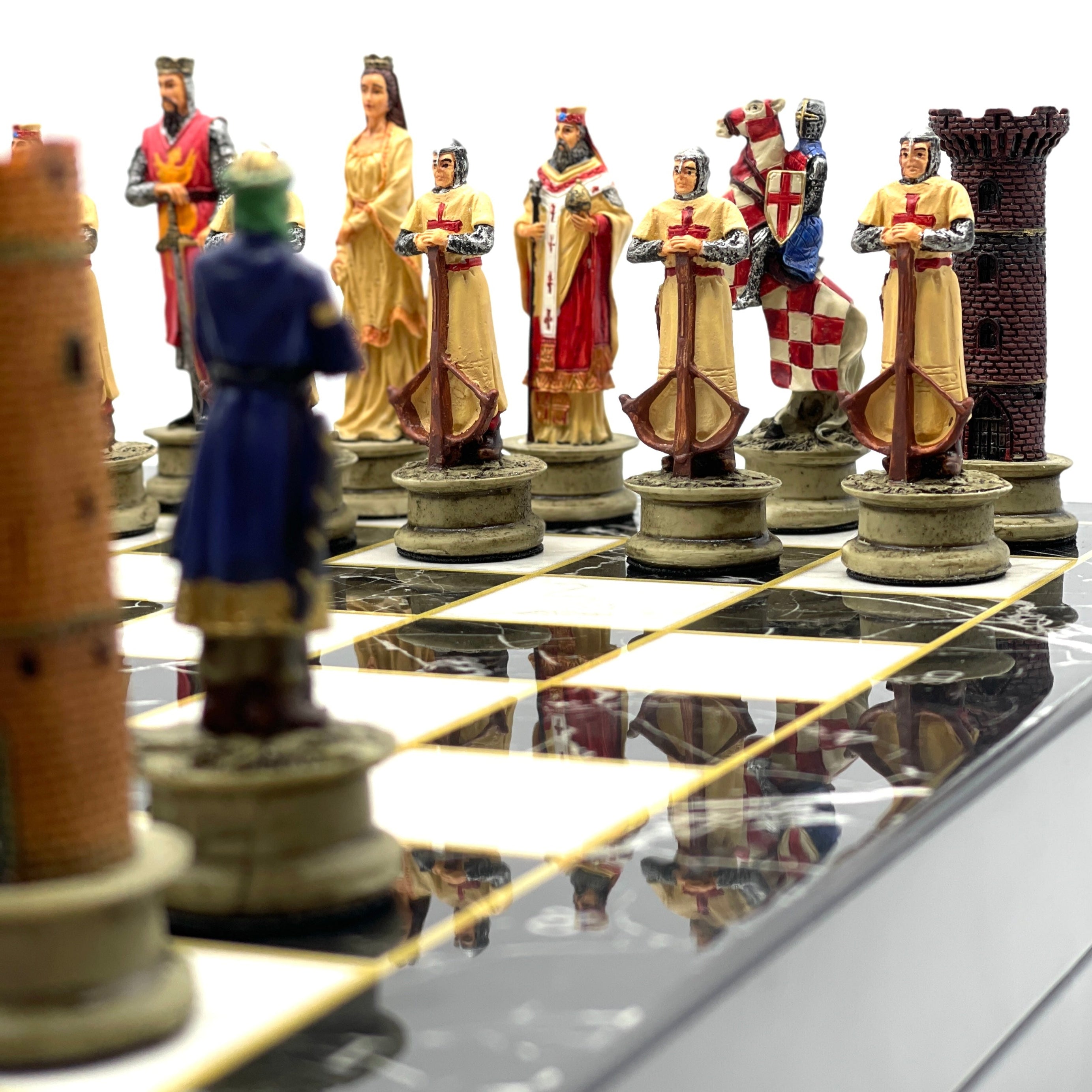 VIP Marble Patterned Folding Chess Set With Crusaders Polyester Chess Pieces