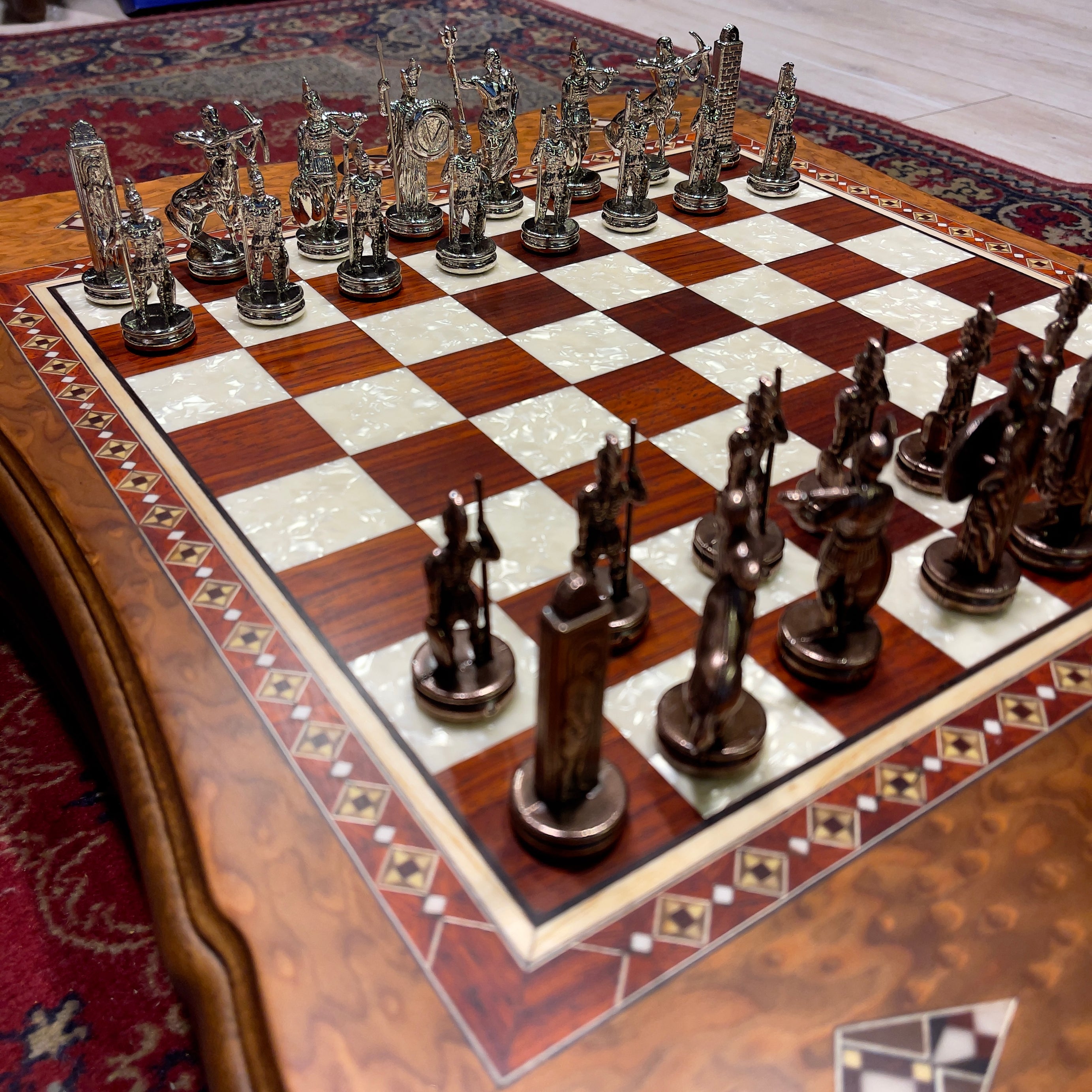 Premium Walnut Wooden Decorative Storage Chess Set with Metal Chess Pieces