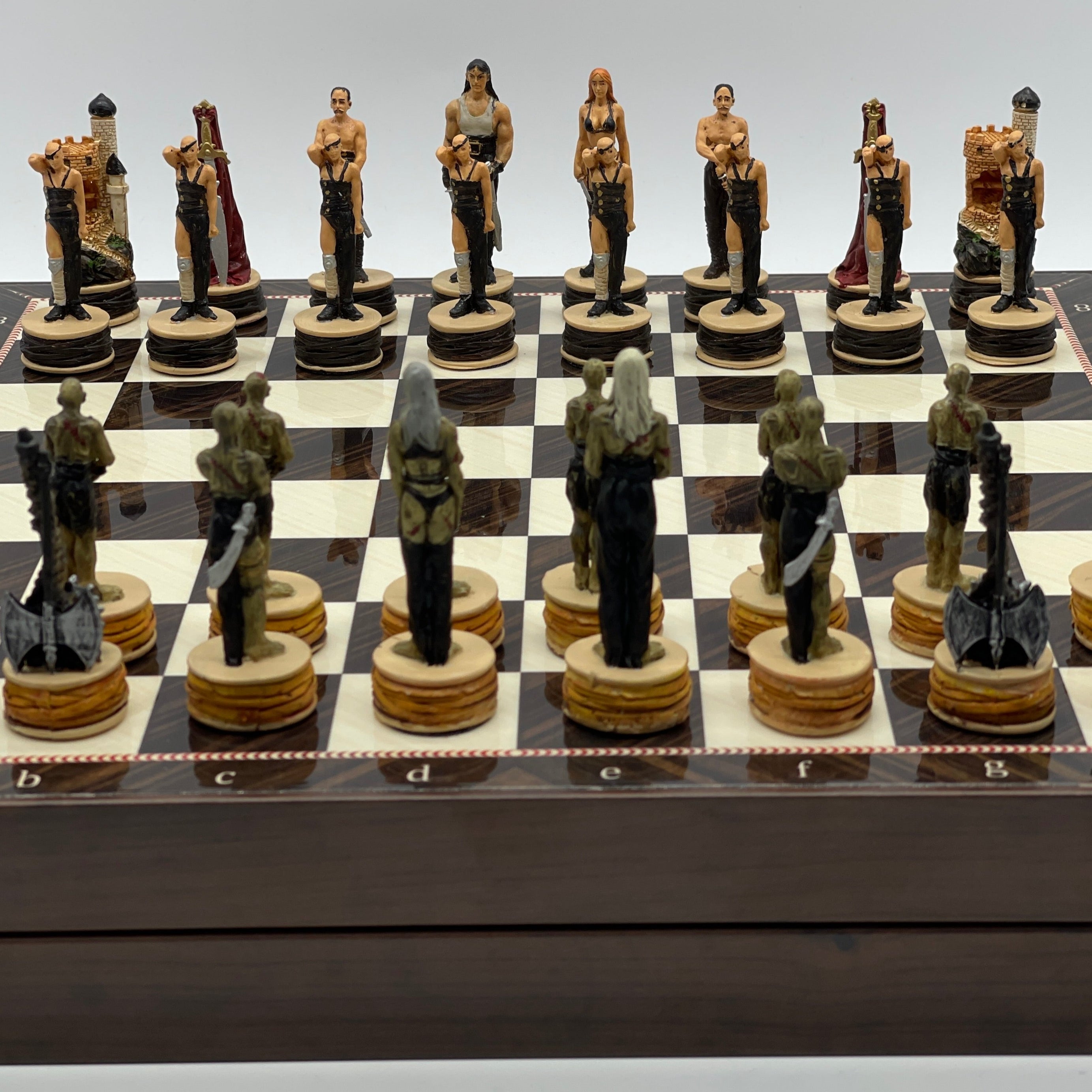 VIP Walnut Patterned Folding Chess Set With Zombies Polyester Chess Pieces