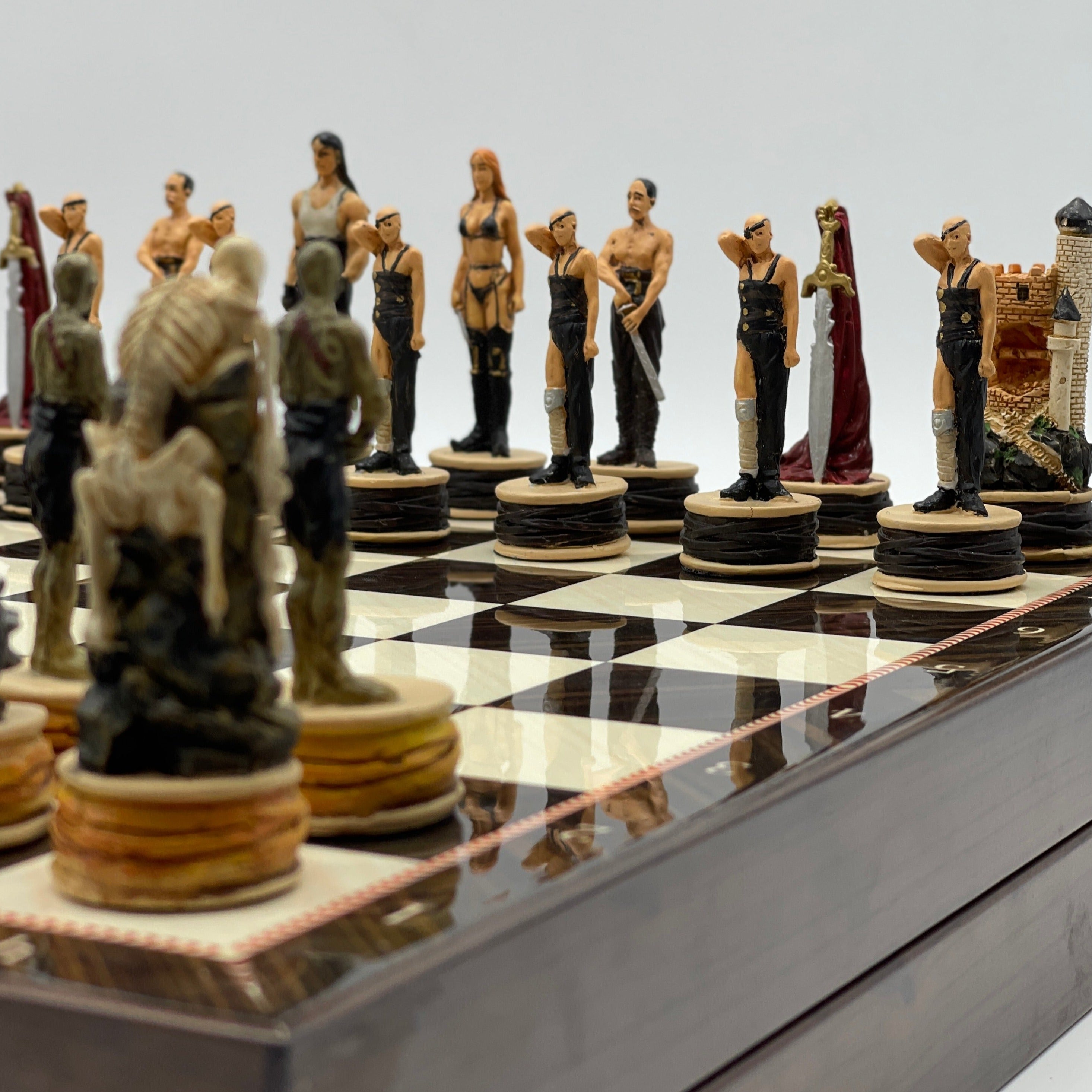 VIP Walnut Patterned Folding Chess Set With Zombies Polyester Chess Pieces