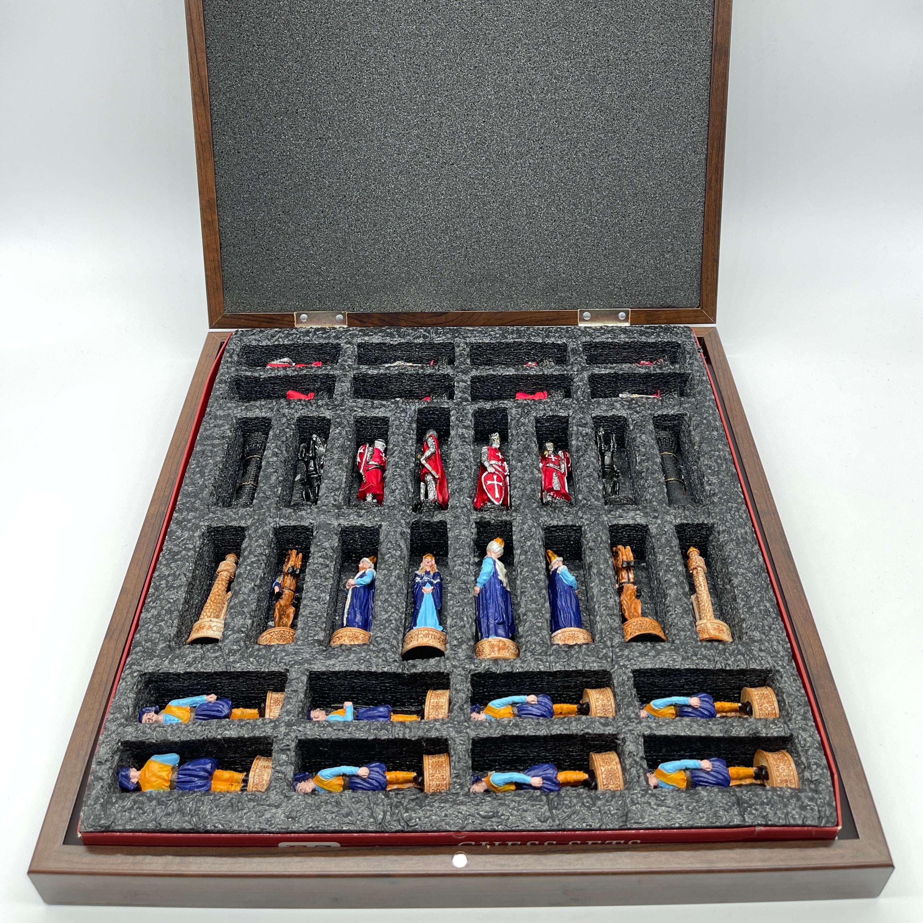 VIP Walnut Patterned Folding Chess Set With Crusaders Polyester Chess Pieces