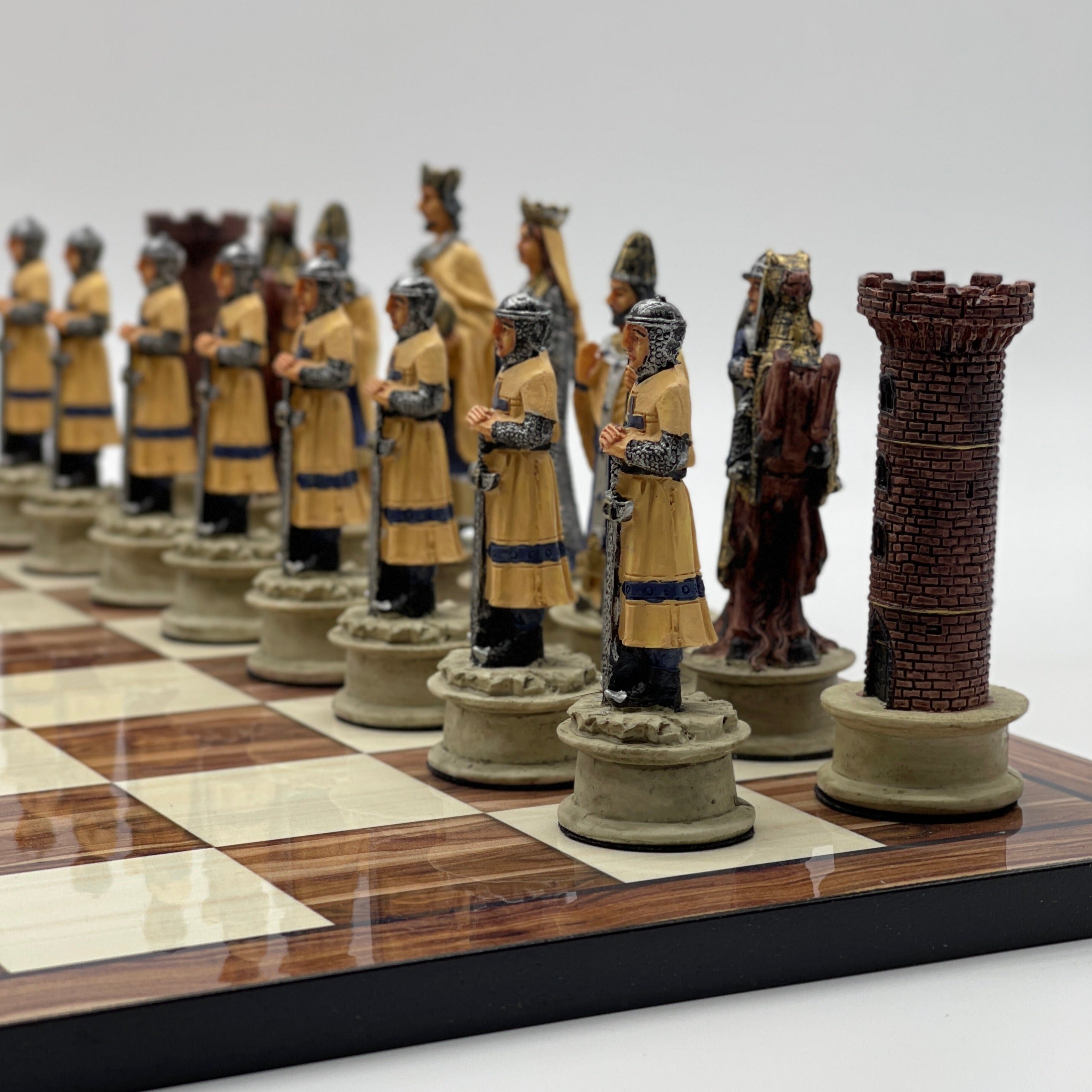 Large Brown Marble Pattern Chess Board With Polyester Chess Pieces