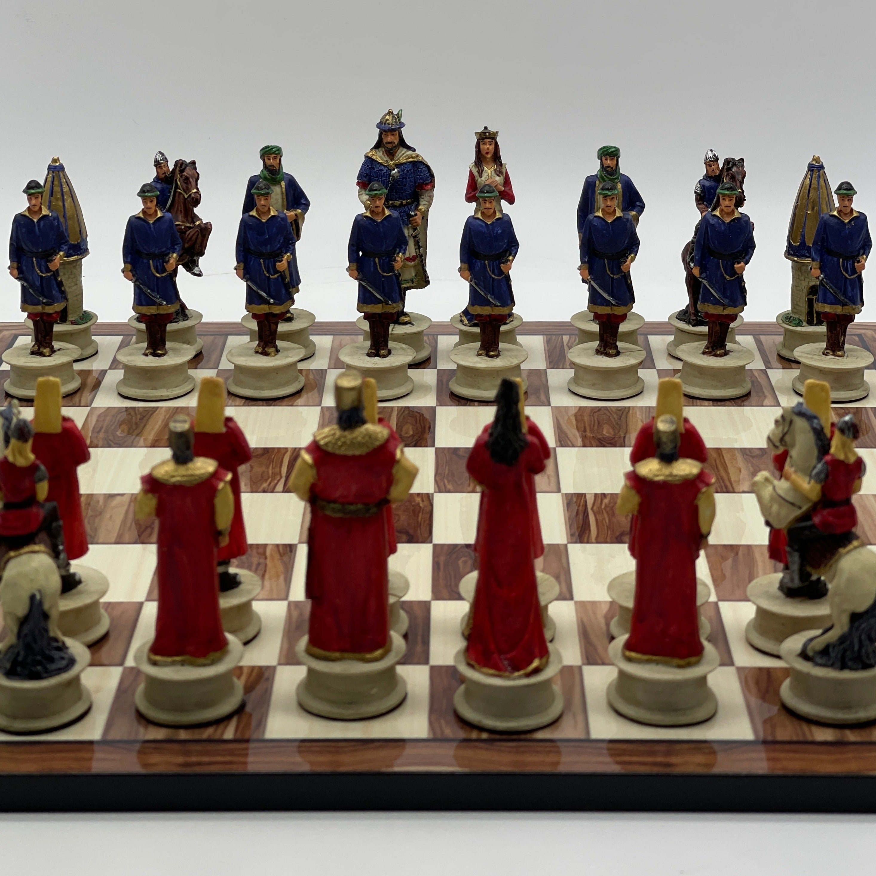 Large Brown Marble Pattern Chess Board With Ottomans Polyester Chess Pieces