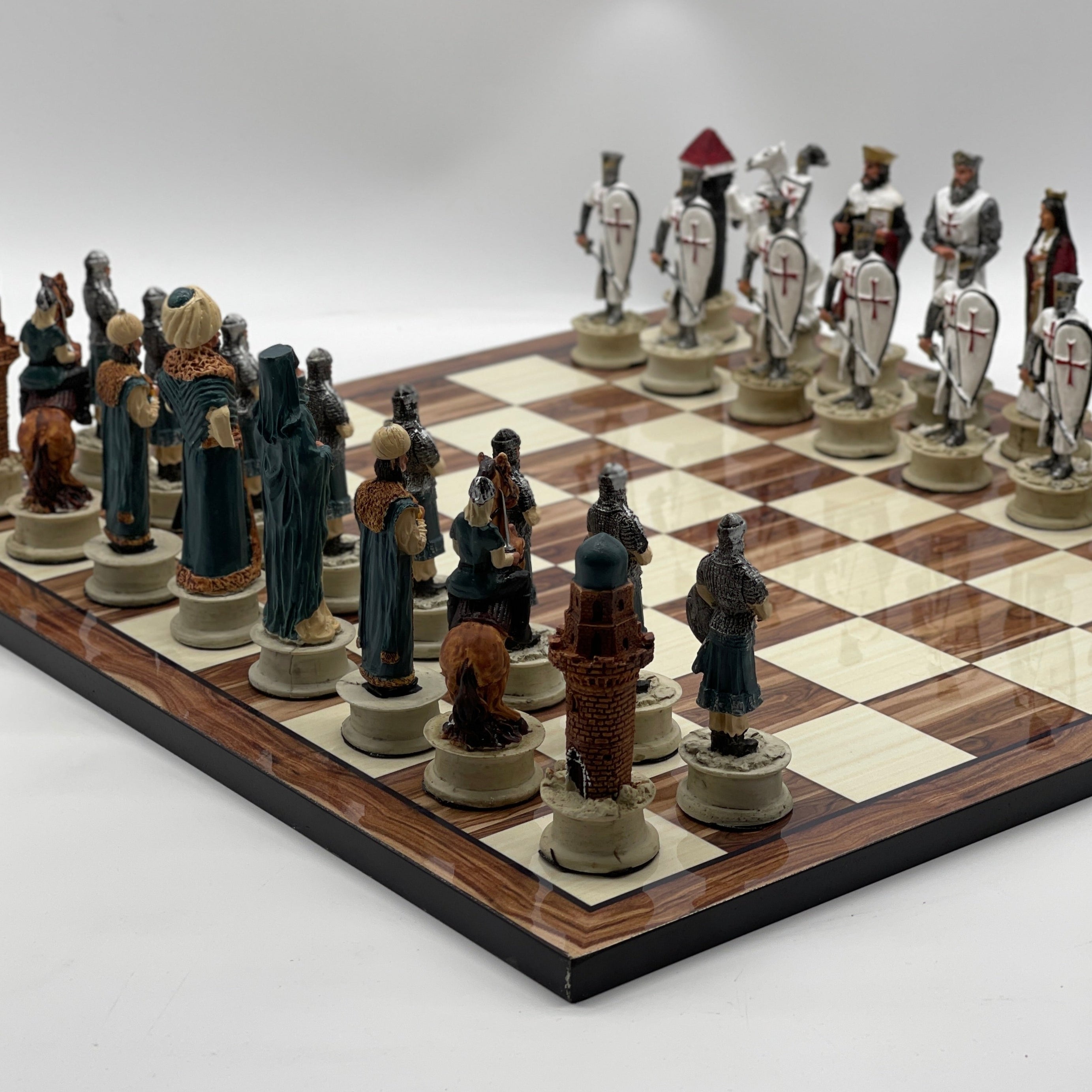 Large Brown Marble Pattern Chess Board With Polyester Chess Pieces