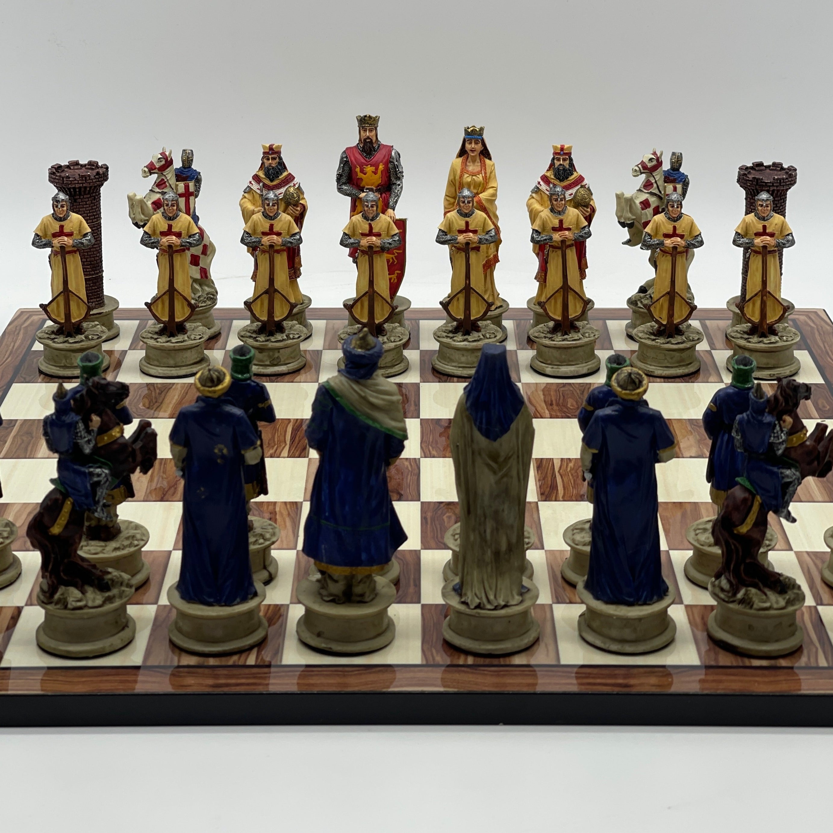 Large Brown Marble Pattern Chess Board With Ottomans Polyester Chess Pieces
