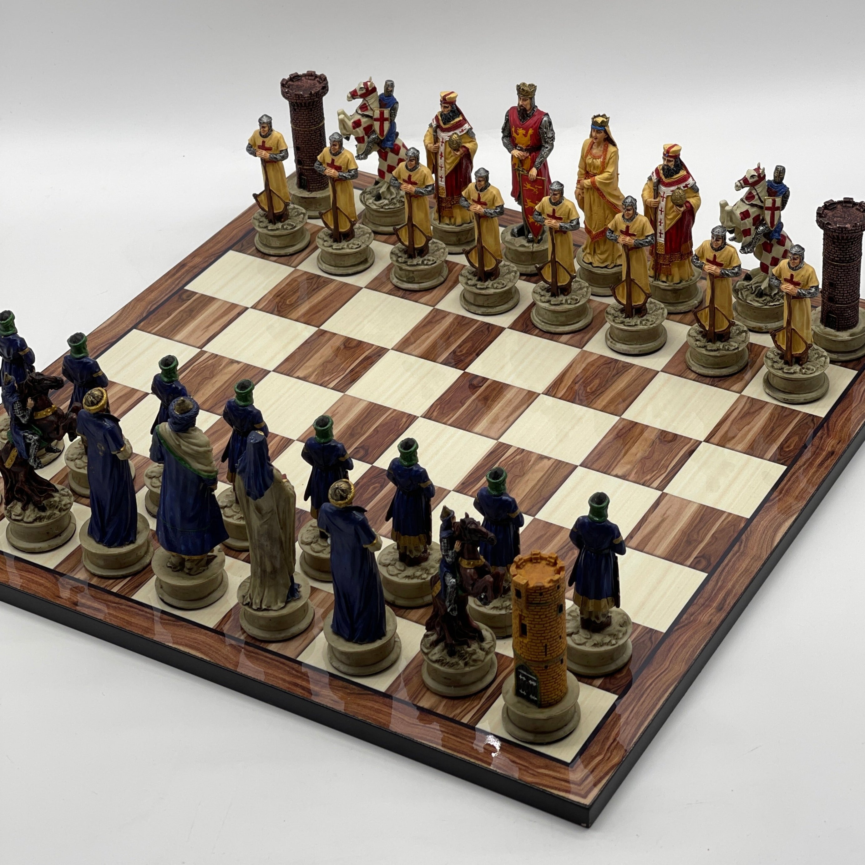 Large Brown Marble Pattern Chess Board With Ottomans Polyester Chess Pieces