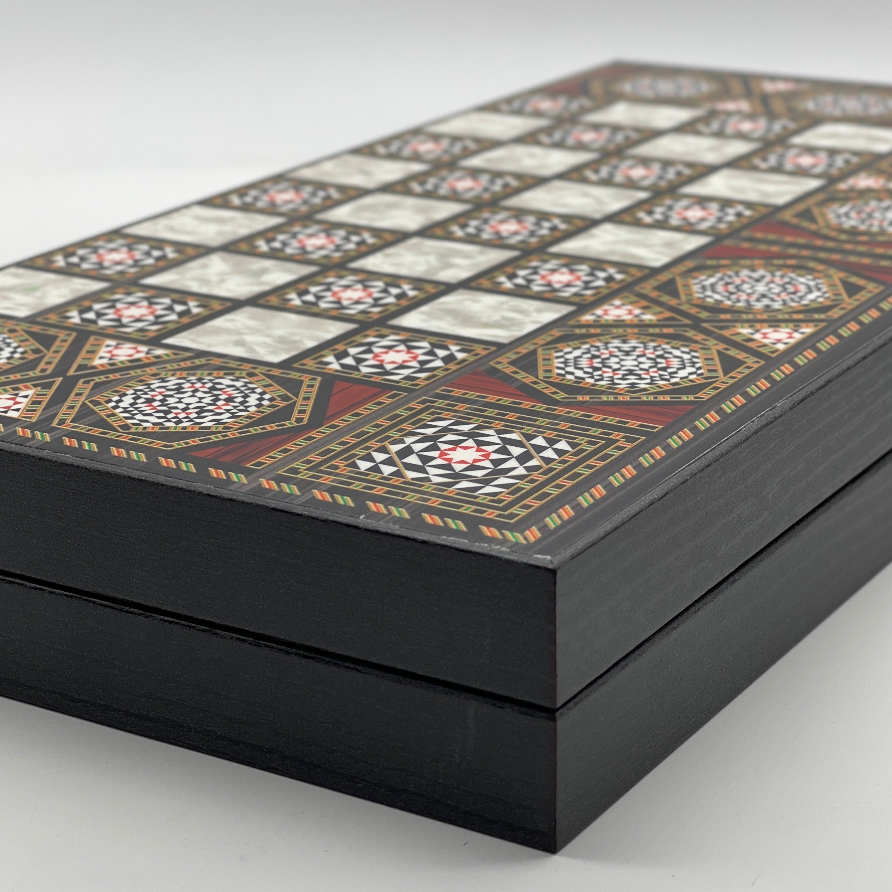 Handmade Mosaic Pattern Backgammon Set With Wooden Chess Pieces