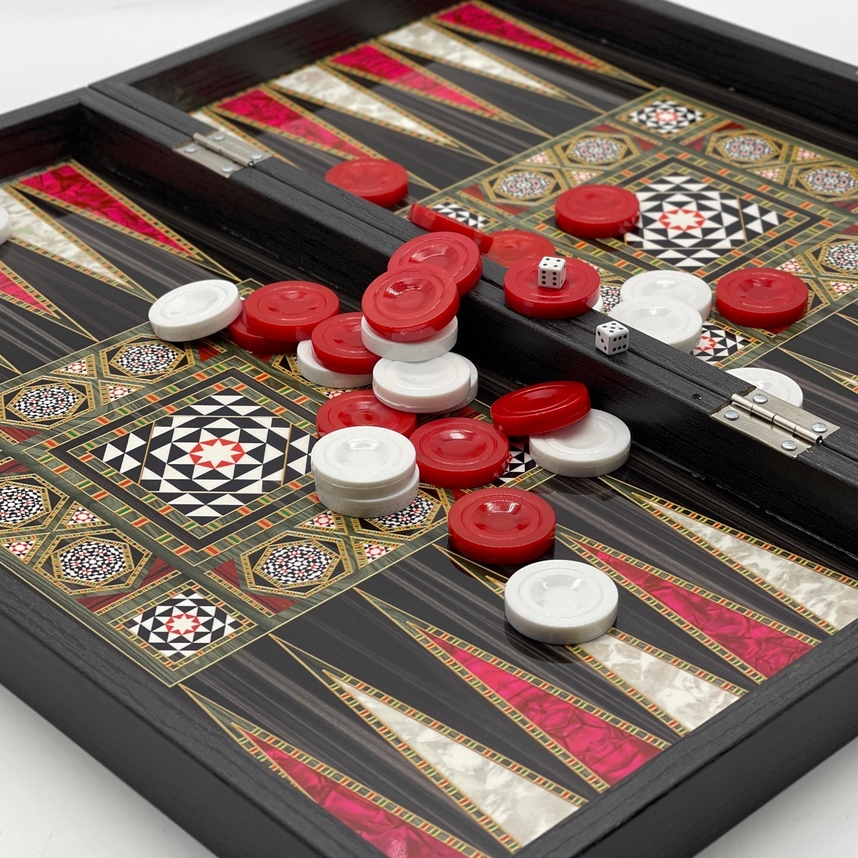 Handmade Mosaic Pattern Backgammon Set With Wooden Chess Pieces